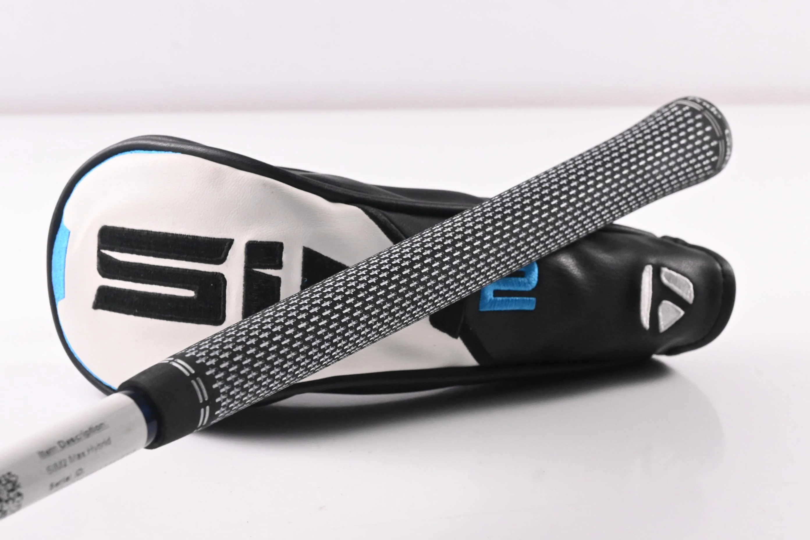 Taylormade SIM2 Max #3 Hybrid / 19 Degree / Stiff Flex Fujikura Ventus Blue 7 - Image 8