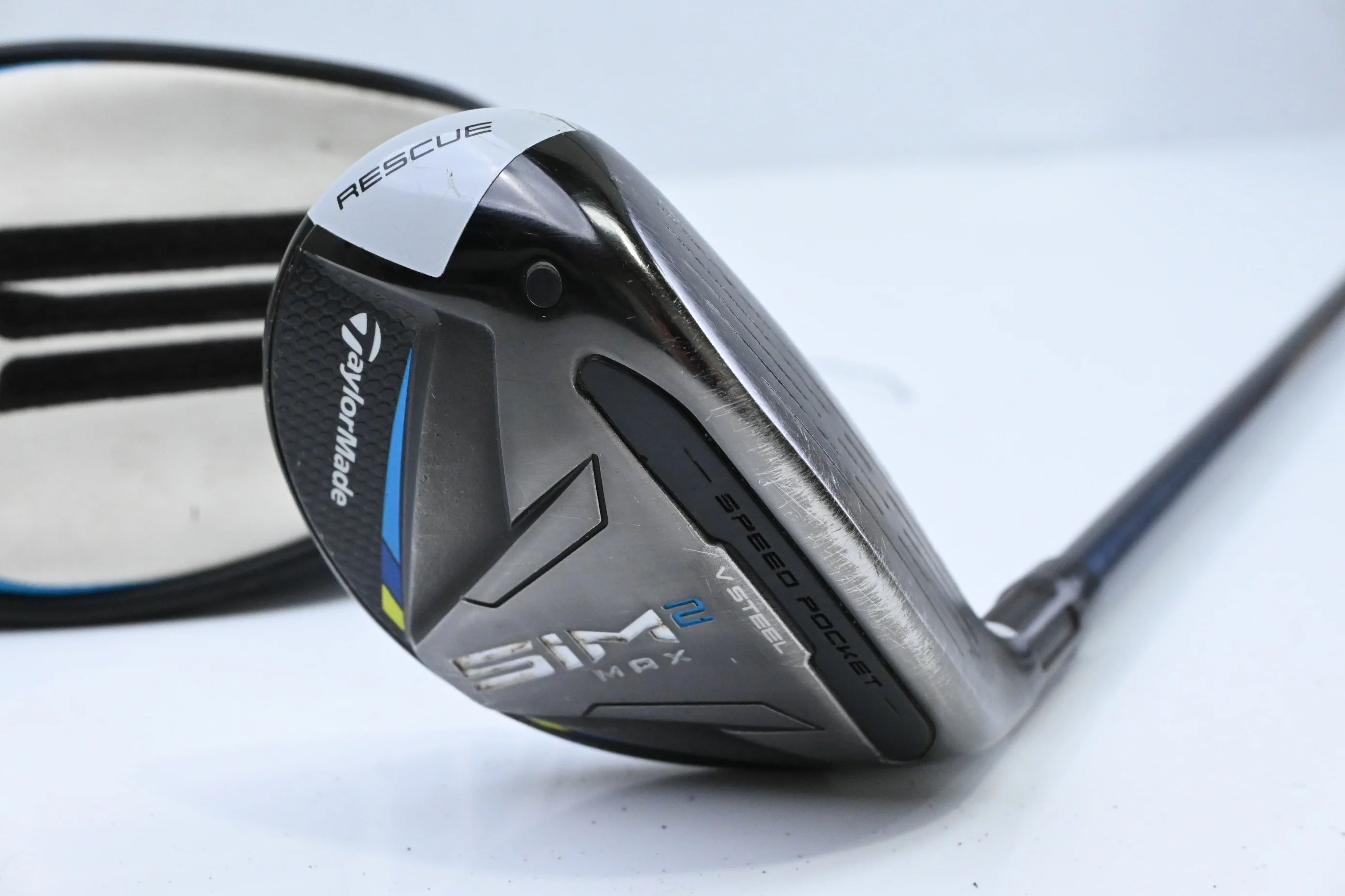Taylormade SIM2 Max #3 Hybrid / 19 Degree / Stiff Flex Fujikura Ventus Blue 7