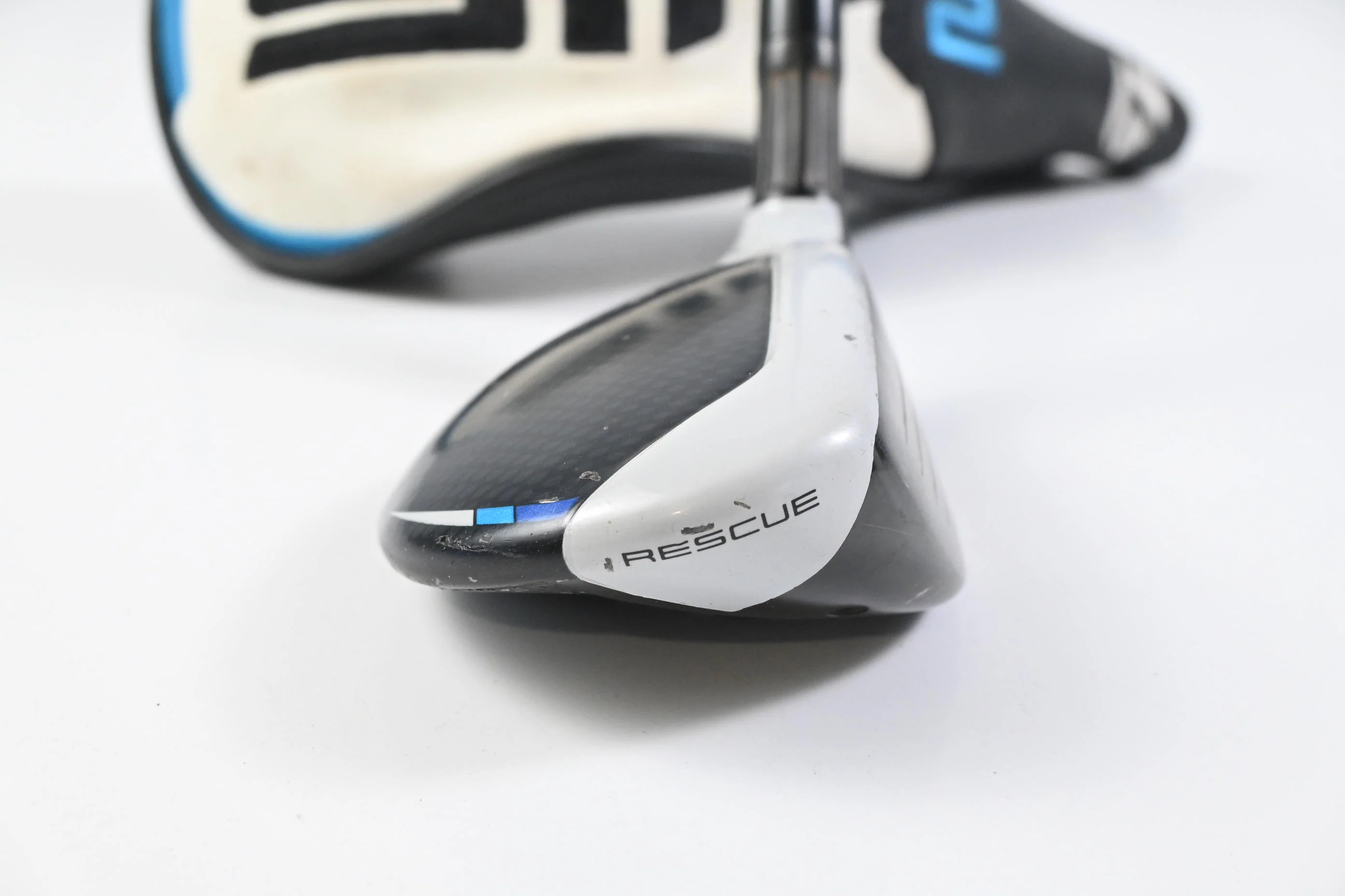 Taylormade SIM2 Max #4 Hybrid / 22 Degree / Stiff Flex Fujikura Ventus Blue 7 - Image 3