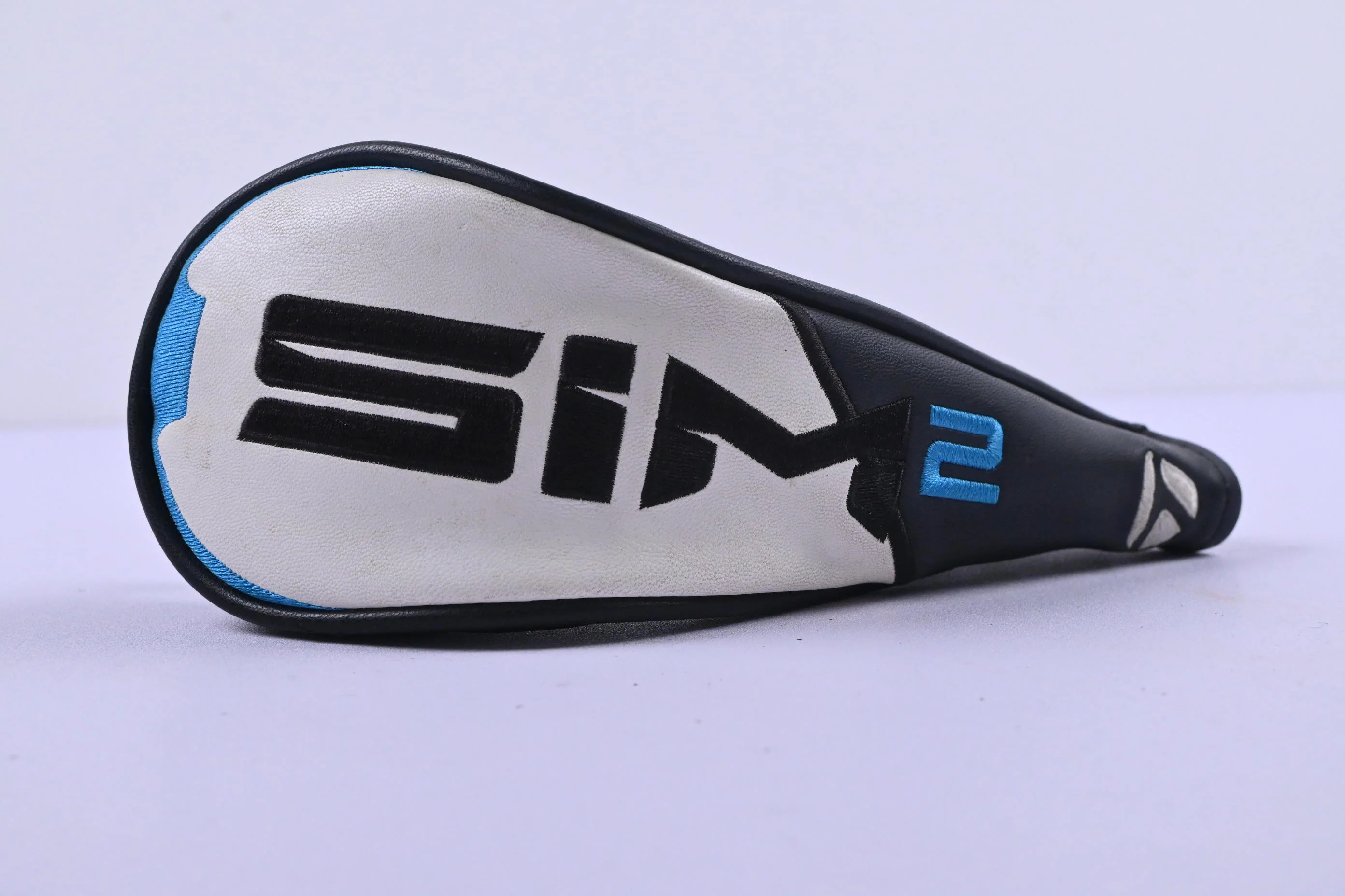 Taylormade SIM2 Max #4 Hybrid / 22 Degree / Regular Flex Ventus Blue 6 Shaft - Image 9