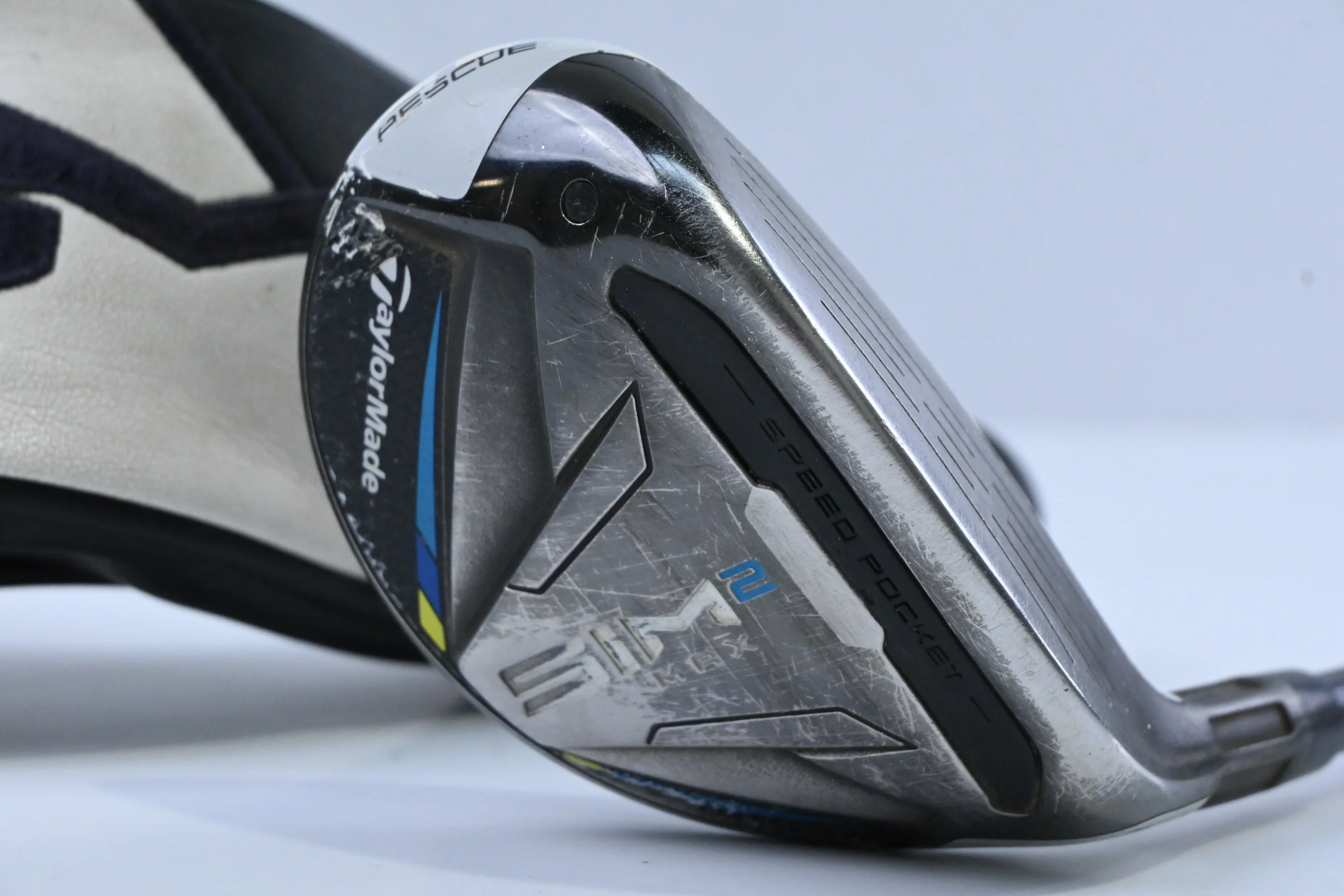 Taylormade SIM2 Max #3 Hybrid / 19 Degree / Stiff Flex Fujikura Ventus Blue 7