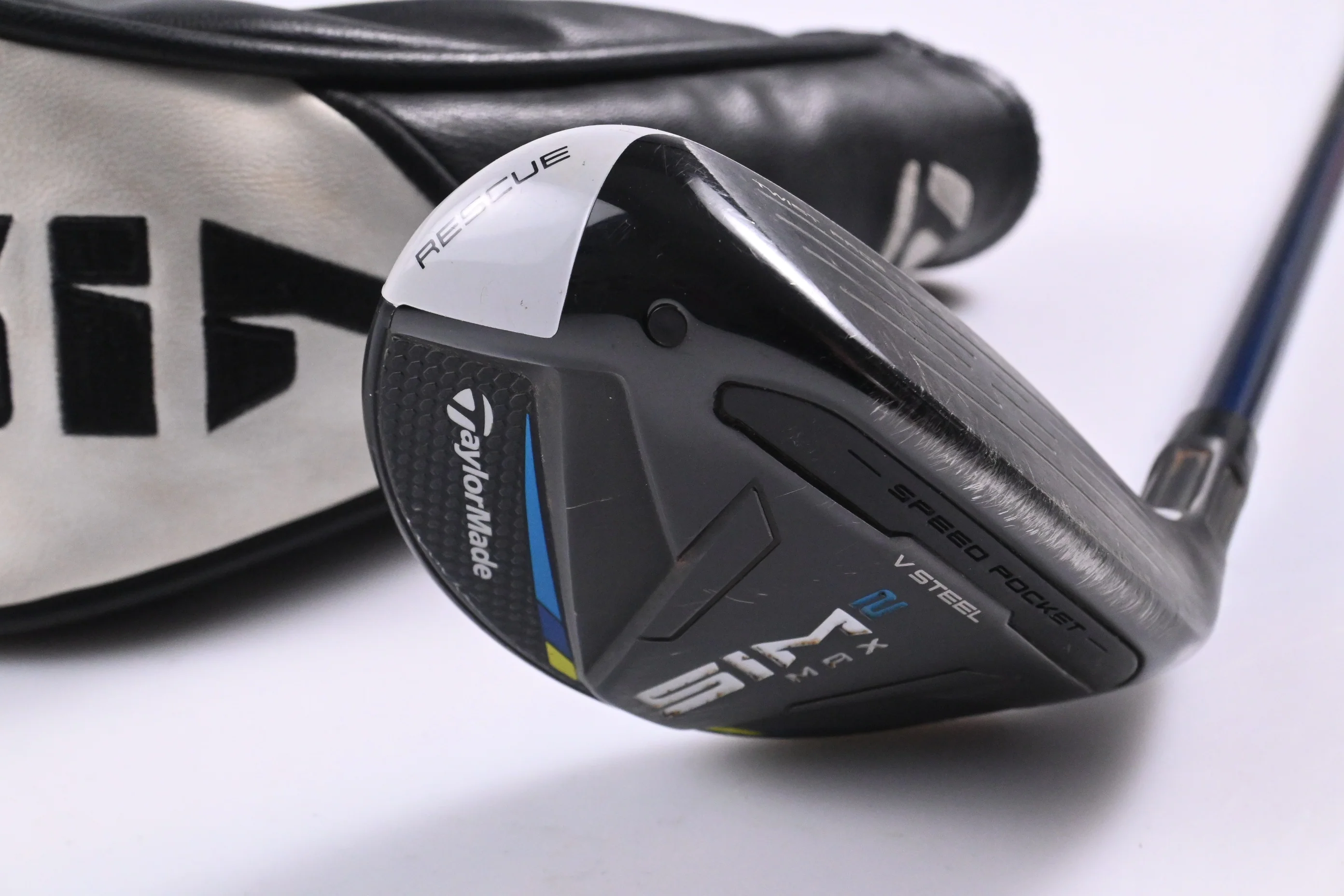 Taylormade SIM2 Max #3 Hybrid / 19 Degree / Regular Flex Ventus Blue 6 Shaft