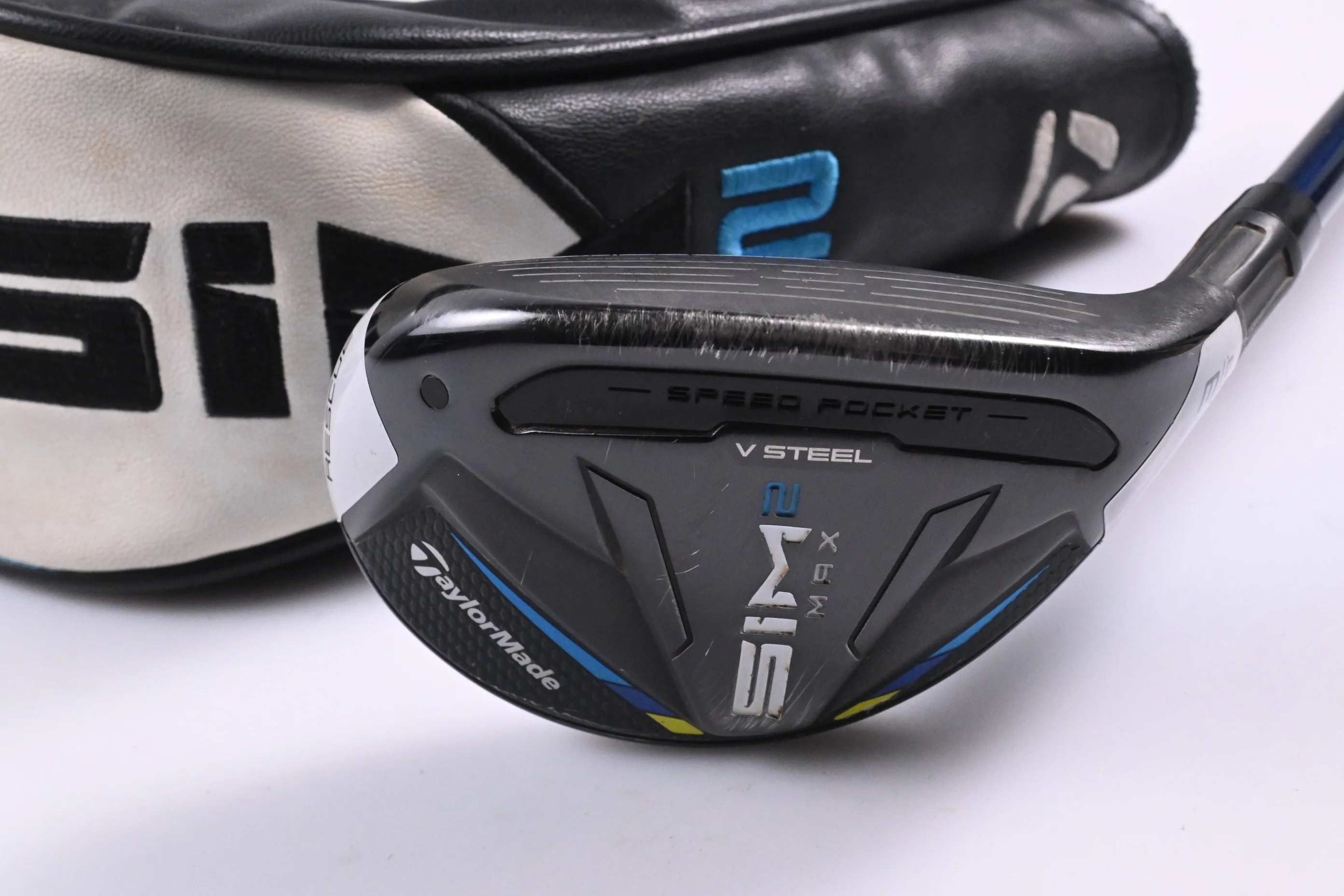 Taylormade SIM2 Max #3 Hybrid / 19 Degree / Regular Flex Ventus Blue 6 Shaft - Image 2