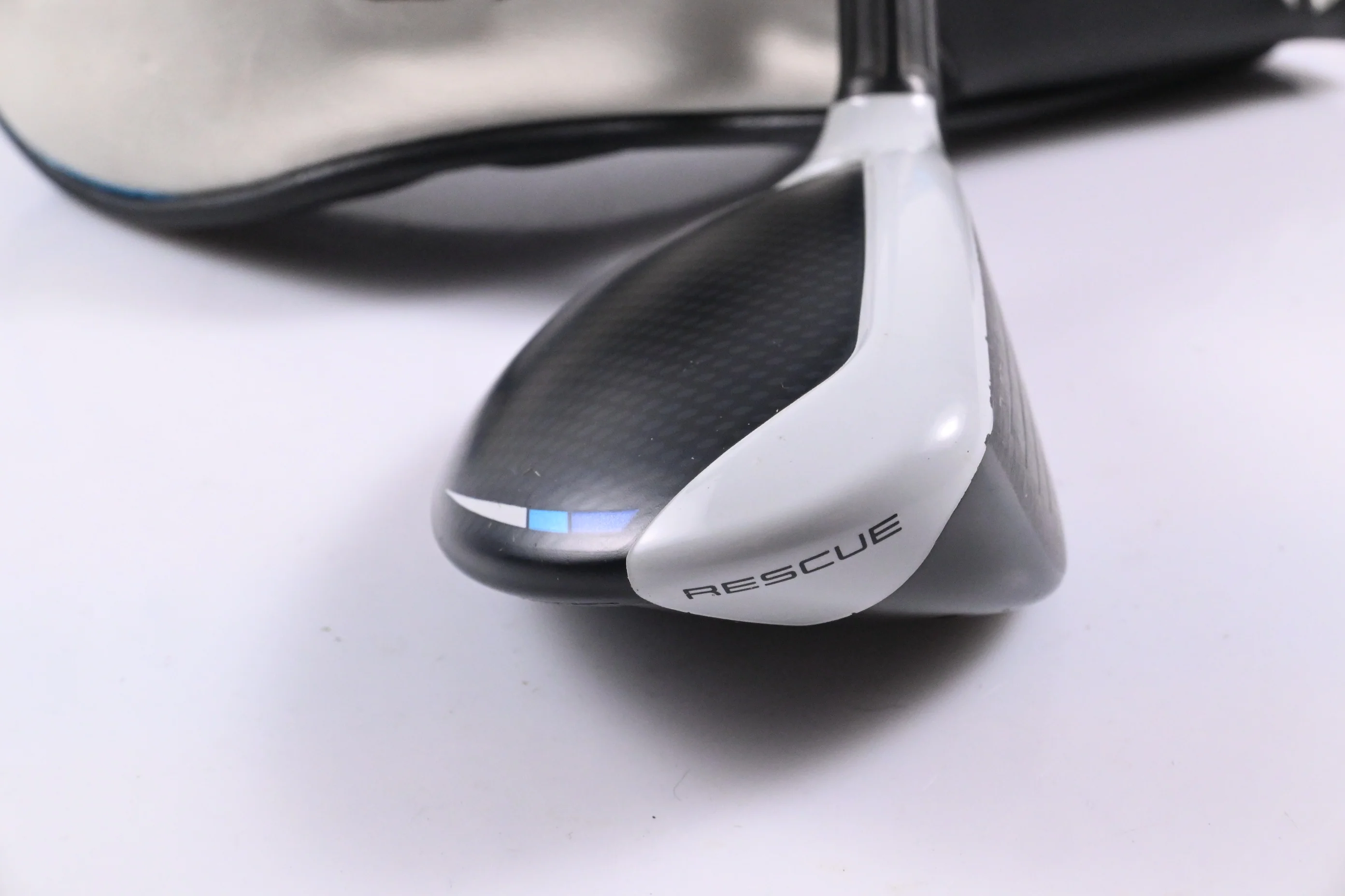Taylormade SIM2 Max #3 Hybrid / 19 Degree / Regular Flex Ventus Blue 6 Shaft - Image 3