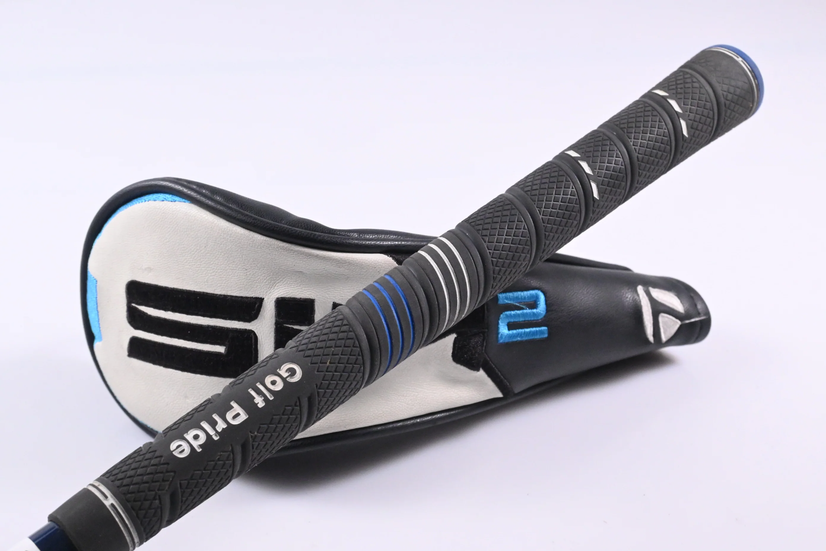 Taylormade SIM2 Max #3 Hybrid / 19 Degree / Regular Flex Ventus Blue 6 Shaft - Image 8