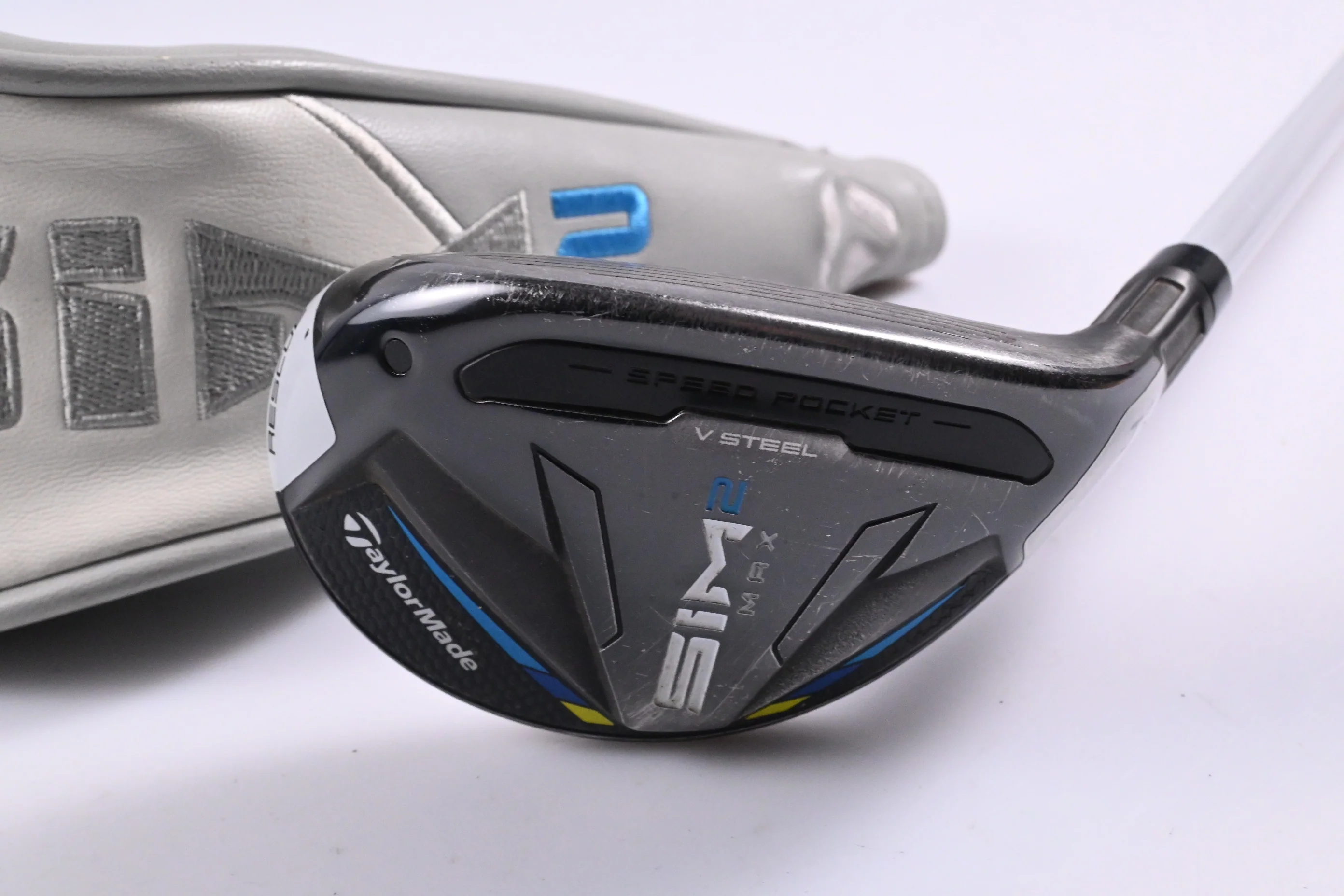 Taylormade SIM2 Max #4 Hybrid / 22 Degree / Ladies Flex Aldila NV 45 Shaft - Image 2