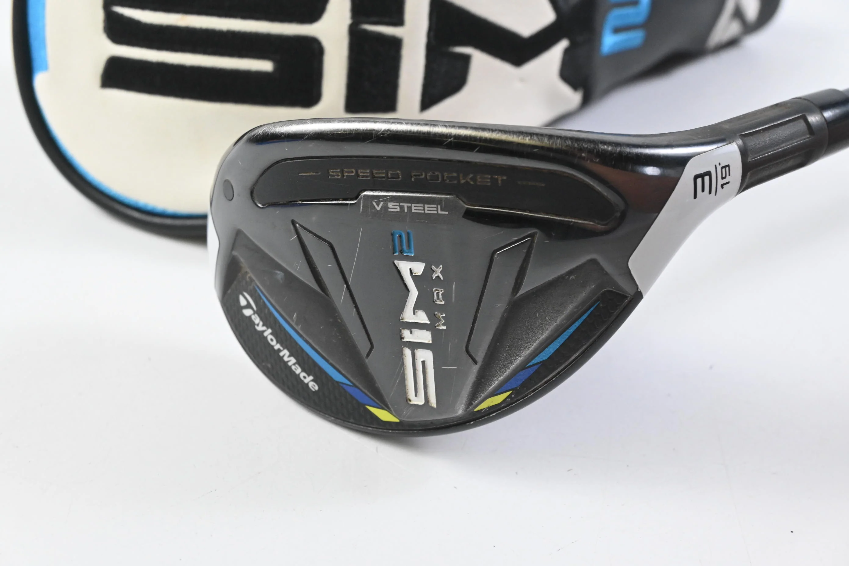 Taylormade SIM2 Max #3 Hybrid / 19 Degree / Stiff Flex Fujikura Ventus Blue 7 - Image 2