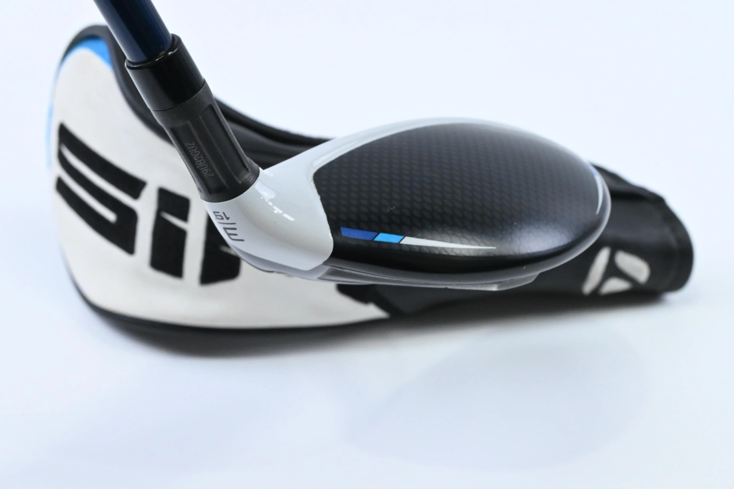 Taylormade SIM2 Max #3 Hybrid / 19 Degree / Stiff Flex Fujikura Ventus Blue 7 - Image 5