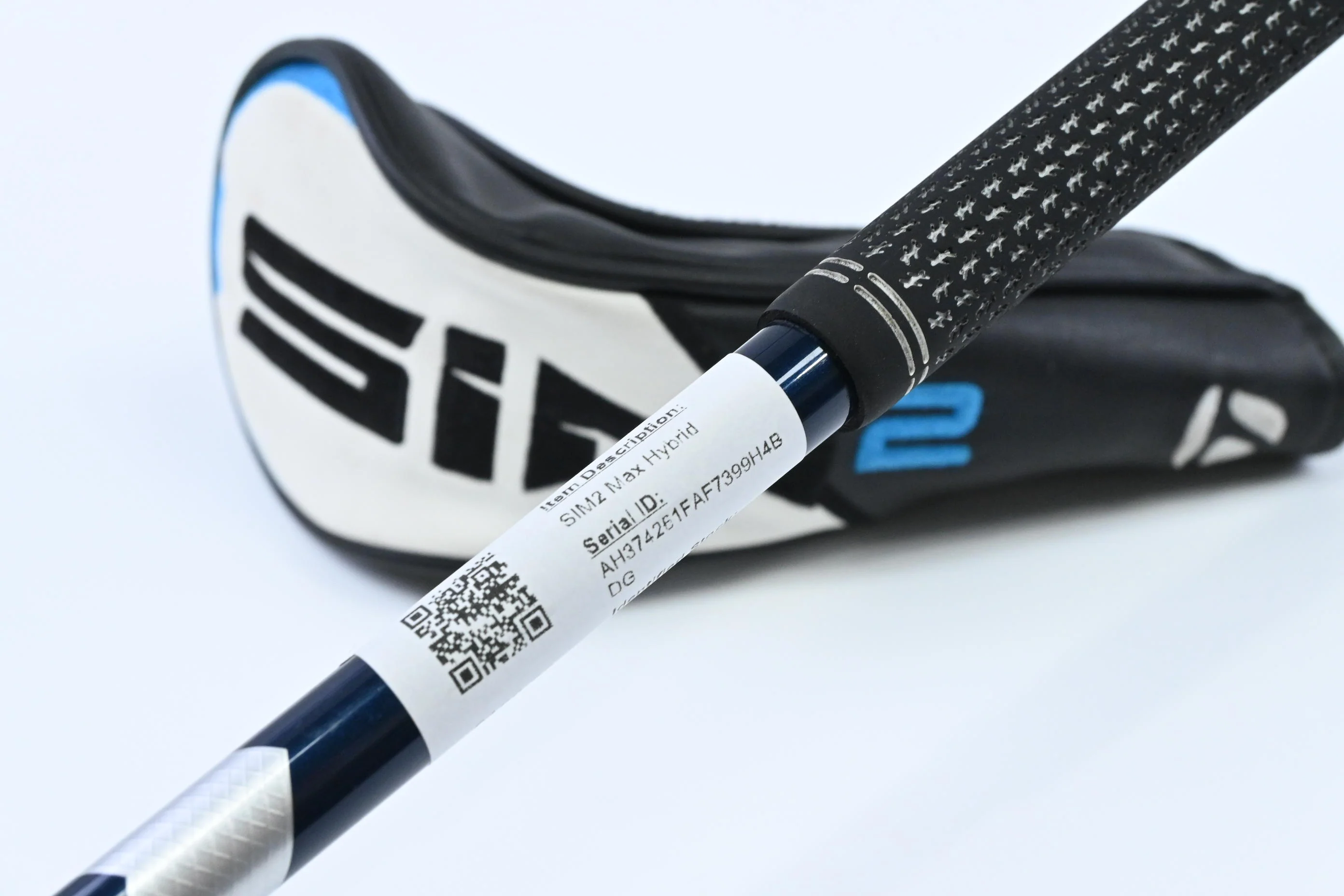 Taylormade SIM2 Max #3 Hybrid / 19 Degree / Stiff Flex Fujikura Ventus Blue 7 - Image 7