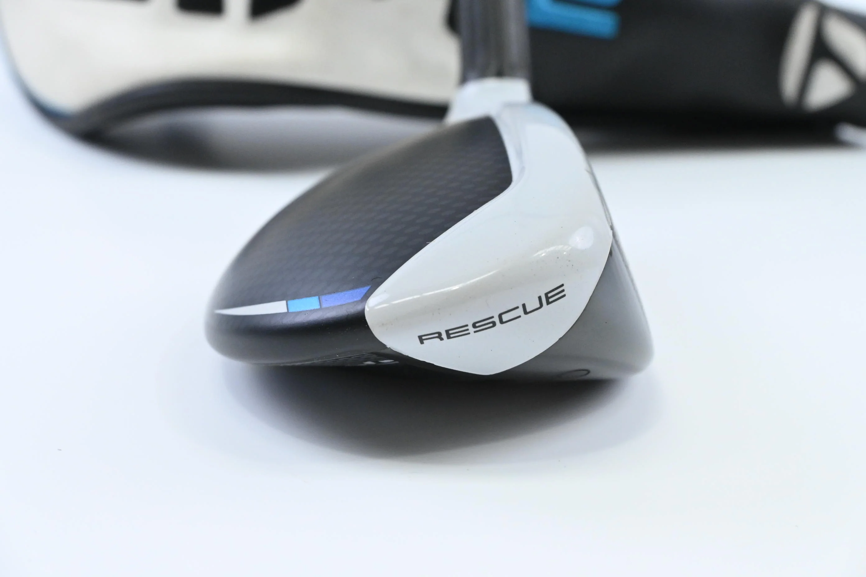 Taylormade SIM2 Max #3 Hybrid / 19 Degree / Stiff Flex Tensei AV Raw Blue 80 - Image 3