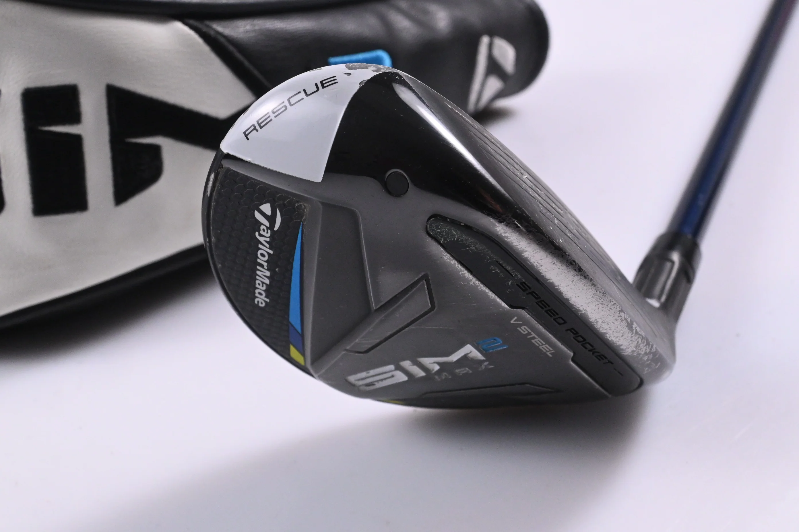 Taylormade SIM2 Max #5 Hybrid / 26 Degree / Regular Flex Ventus Blue 6 Shaft