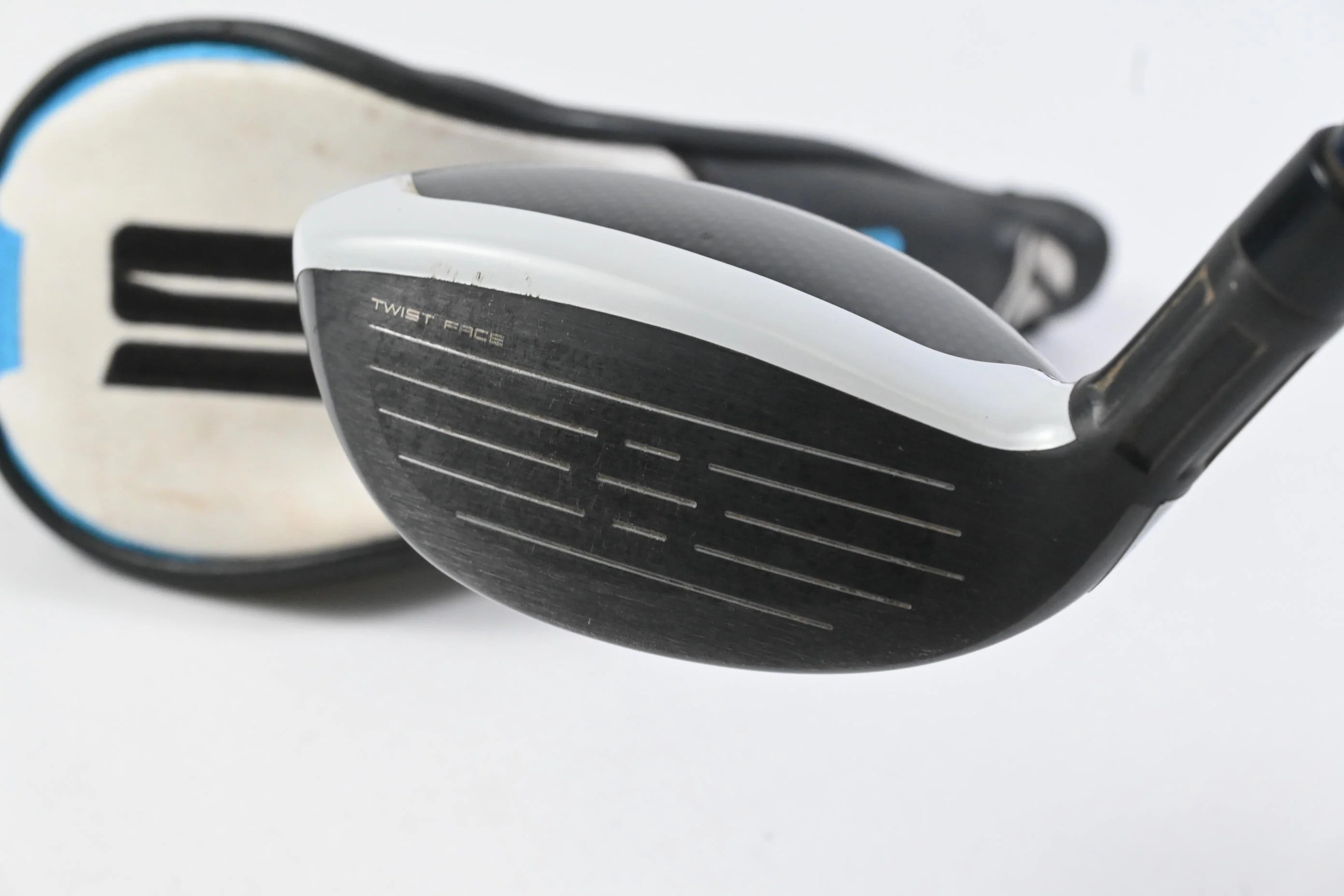 Taylormade SIM2 Max #5 Hybrid / 25 Degree / Senior Flex Fujikura Ventus Blue 5 - Image 4