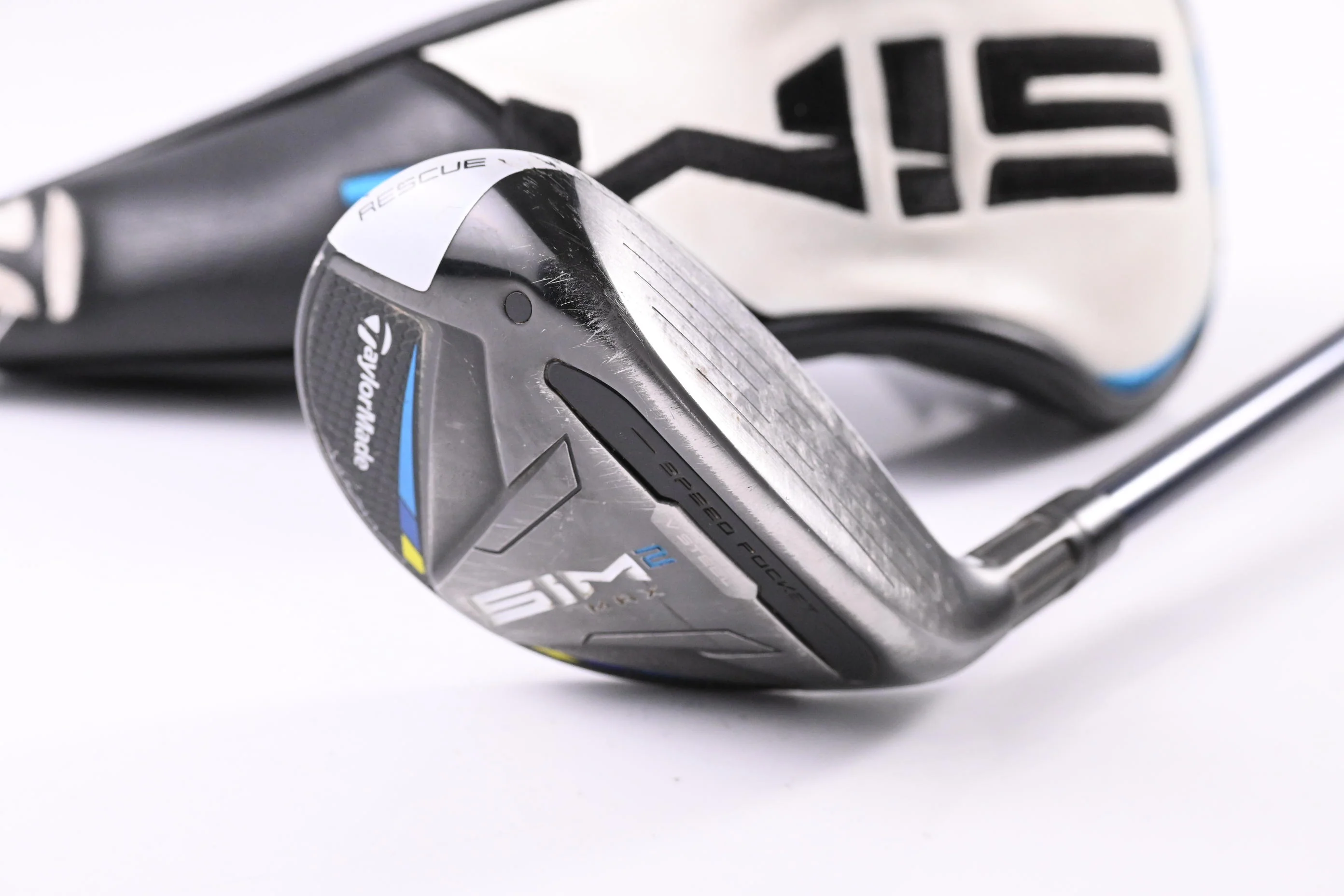 Taylormade SIM2 Max #3 Hybrid / 19 Degree / Regular Flex Ventus Blue 6 Shaft