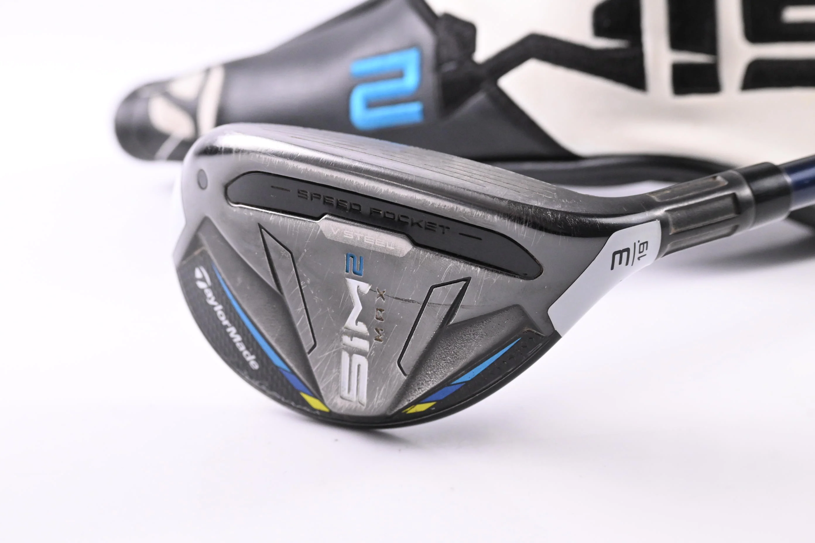 Taylormade SIM2 Max #3 Hybrid / 19 Degree / Regular Flex Ventus Blue 6 Shaft - Image 2