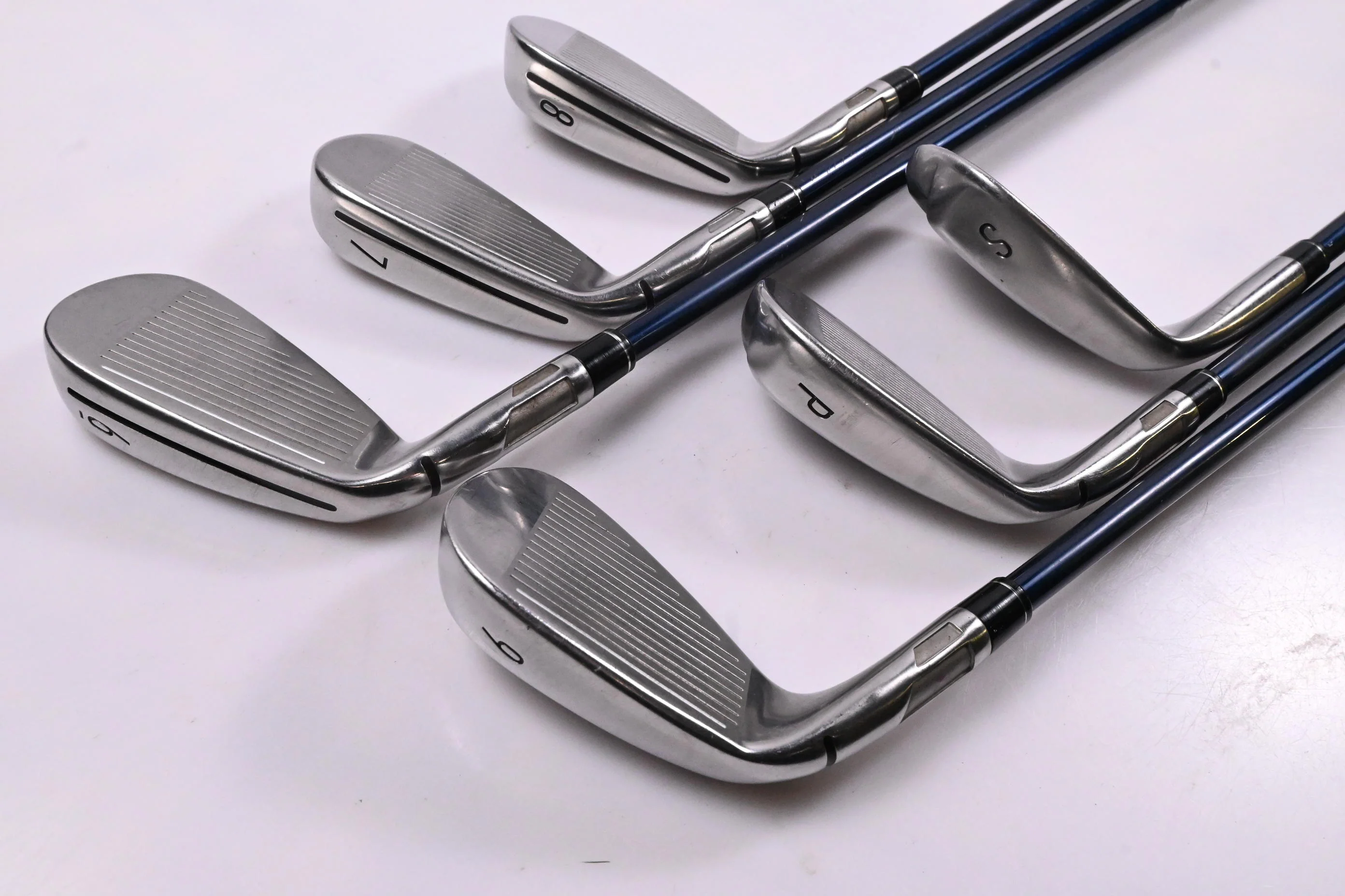 Taylormade SIM2 Max Irons / 6-PW+SW / Senior Flex Ventus Blue 5 Shafts - Image 4