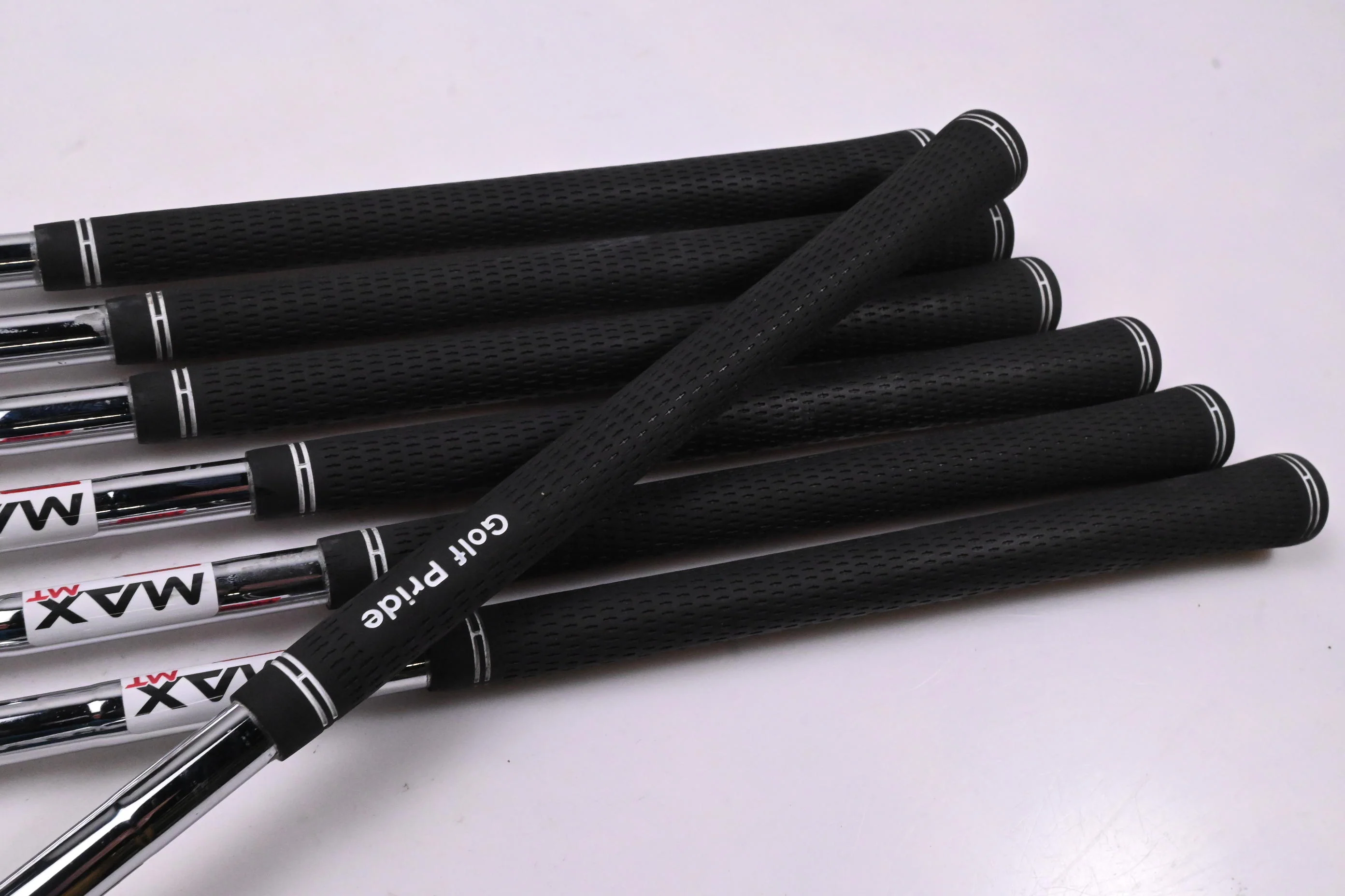 Taylormade SIM2 Max Irons / 4-PW / Regular Flex KBS MAX MT 85 Shafts - Image 7