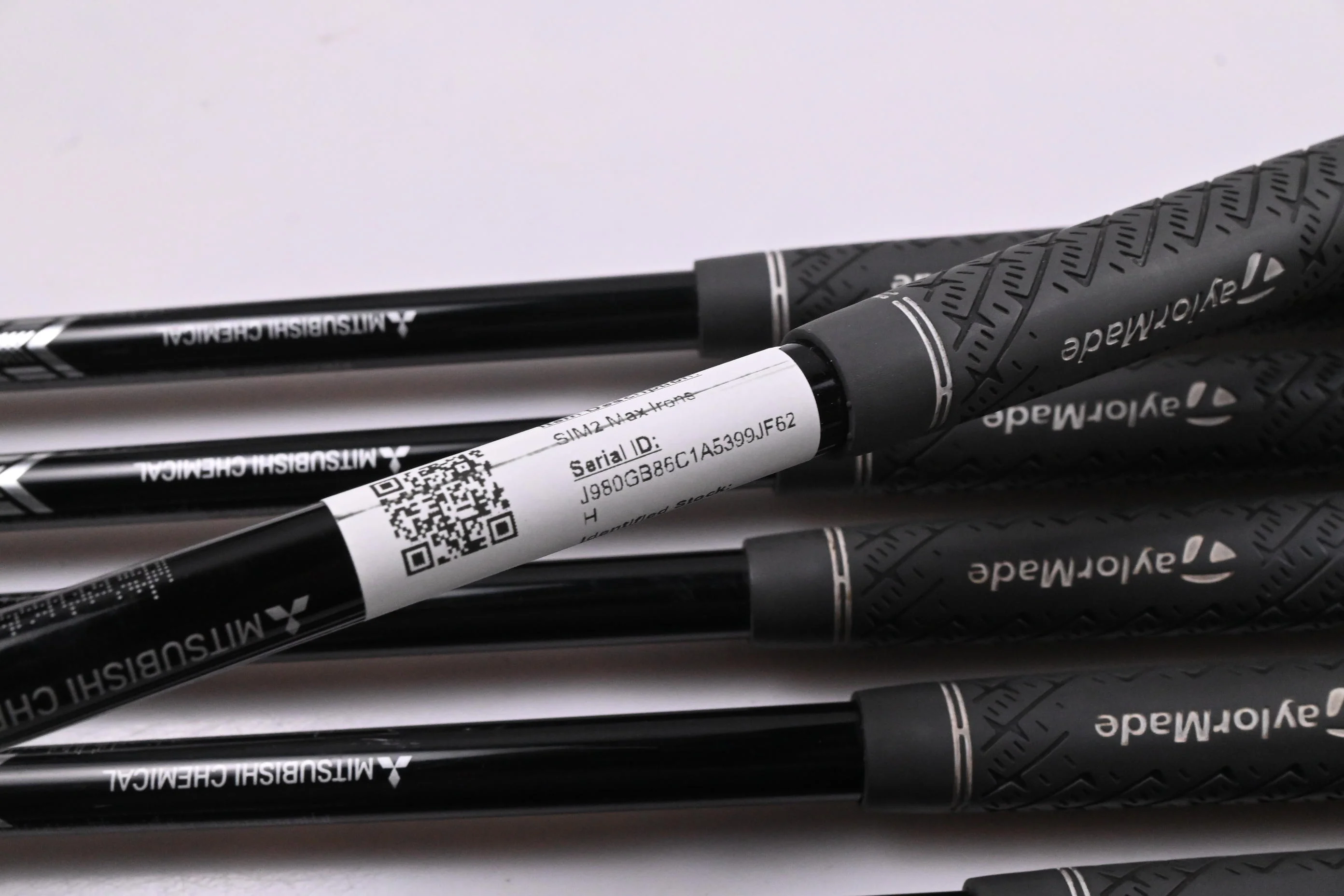 Taylormade SIM2 Max Irons / 5-PW+GW+SW / Stiff Flex MMT 75 Shafts - Image 6