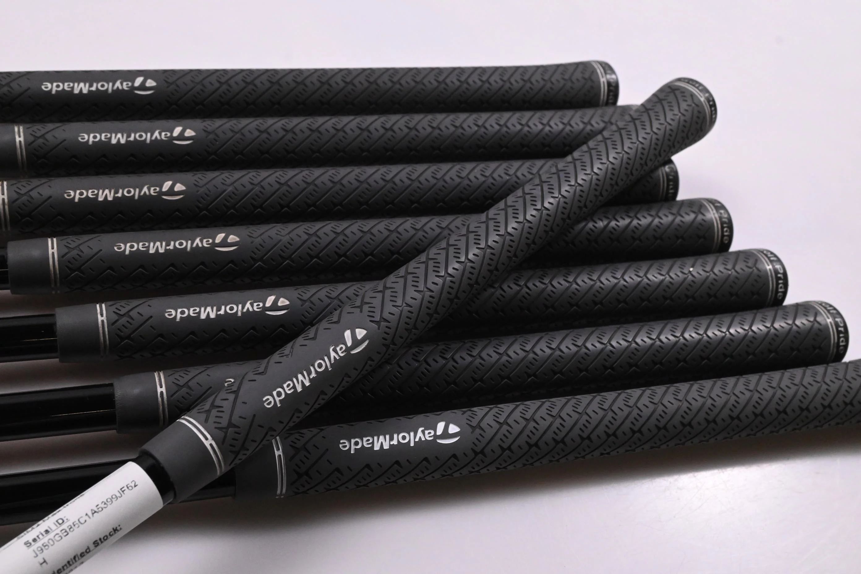 Taylormade SIM2 Max Irons / 5-PW+GW+SW / Stiff Flex MMT 75 Shafts - Image 7