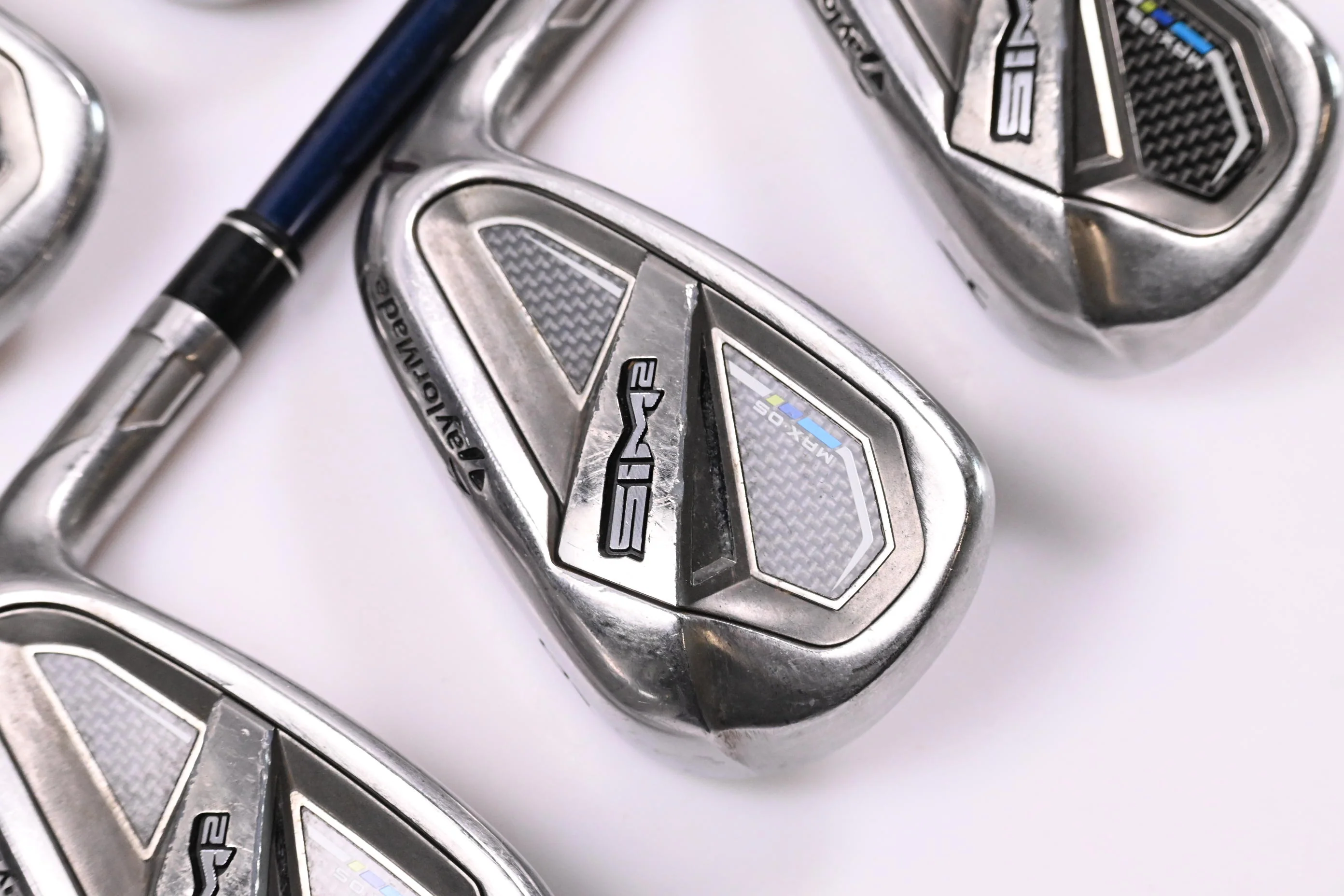 Taylormade SIM2 Max OS Irons / 6-PW / Senior Flex Ventus Blue 5 Shafts