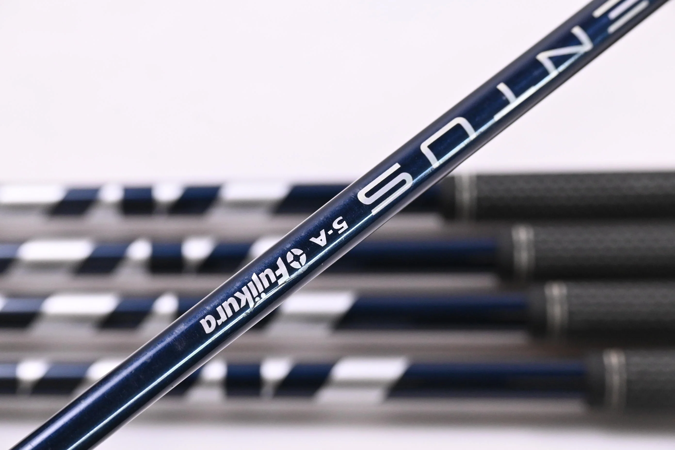 Taylormade SIM2 Max OS Irons / 6-PW / Senior Flex Ventus Blue 5 Shafts - Image 5