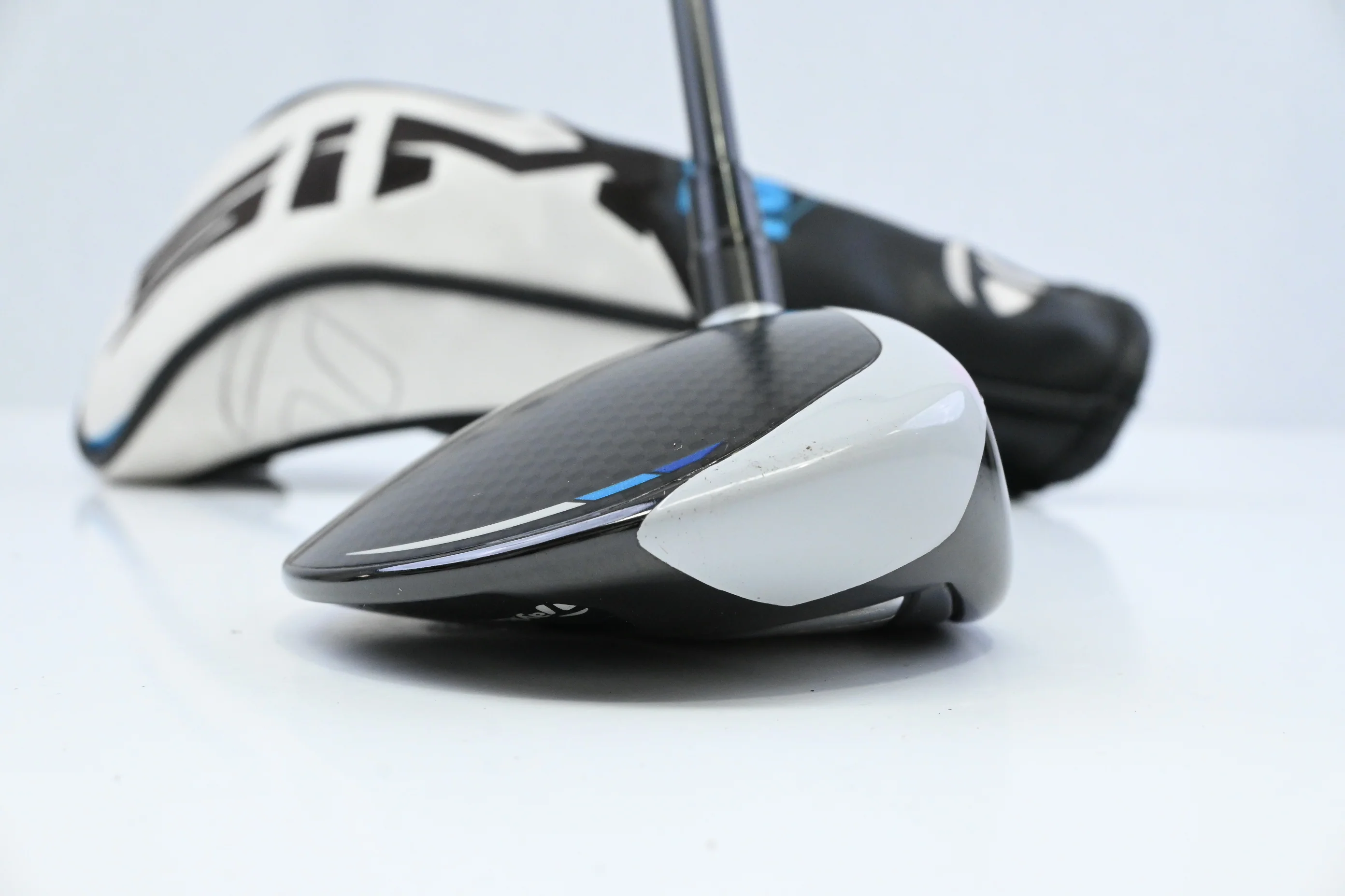 Taylormade SIM2 Ti #3 Wood / 15 Degree / Stiff Flex Tensei AV Raw Blue 65 Shaft - Image 3
