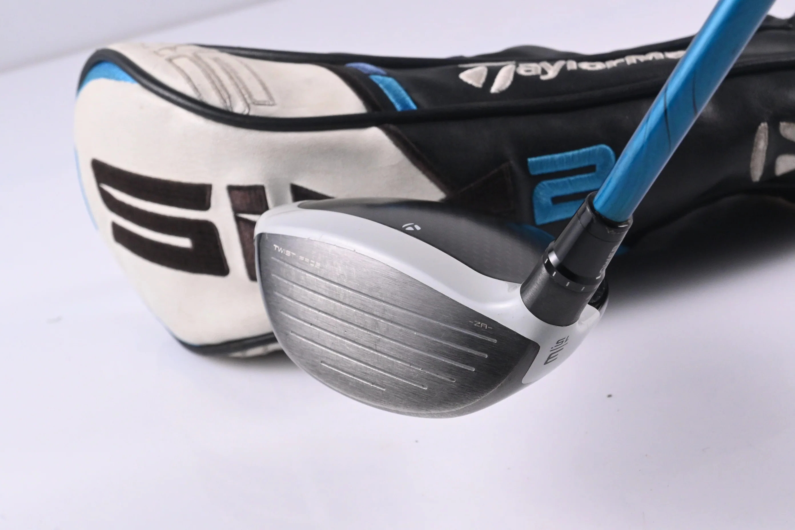 Taylormade SIM2 Ti #3 Wood / 15 Degree / Stiff Flex Evenflow Blue 65 Shaft - Image 4