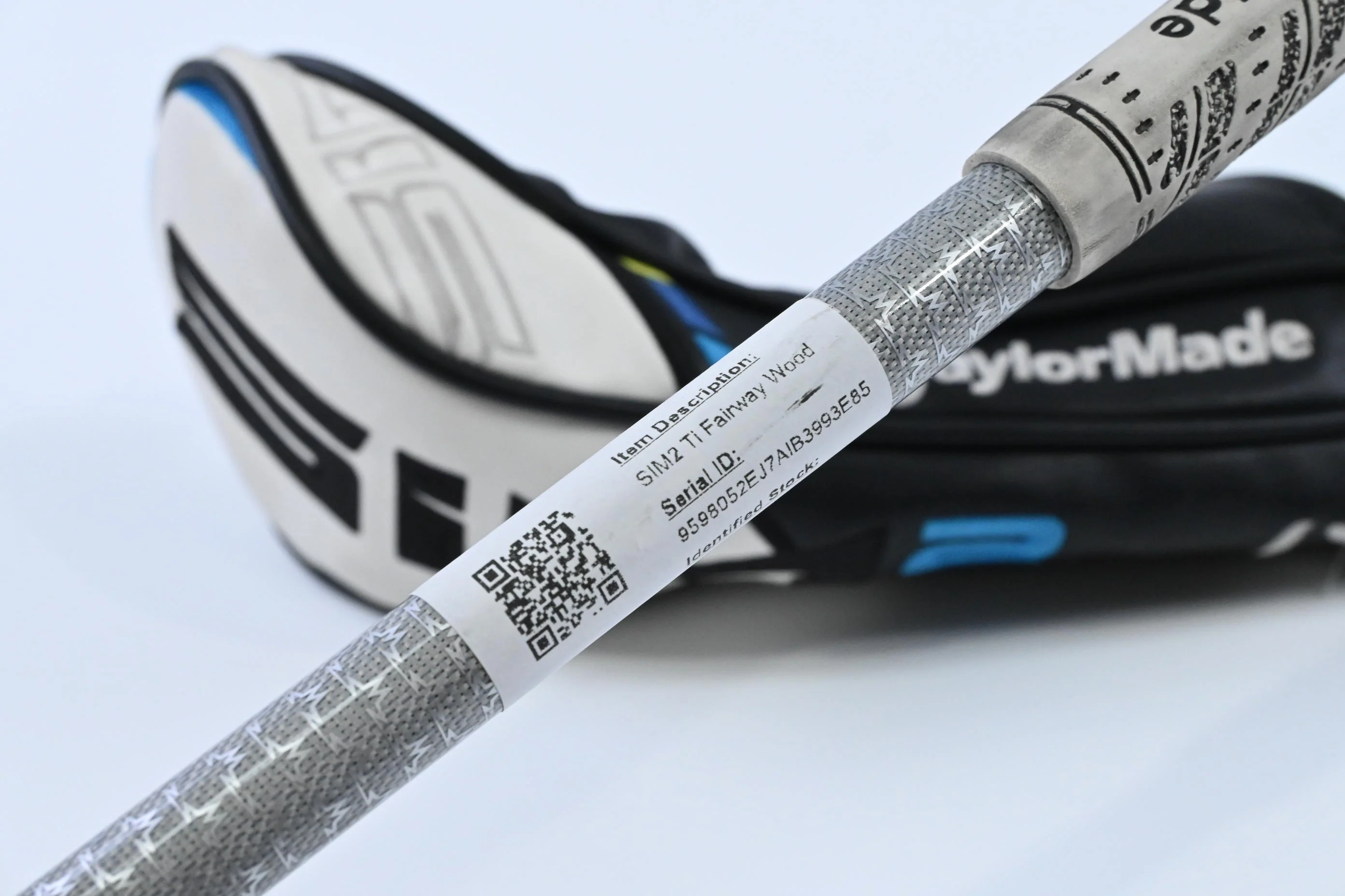 Taylormade SIM2 Ti #3 Wood / 15 Degree / Stiff Flex Tensei AV Raw Blue 65 Shaft - Image 7