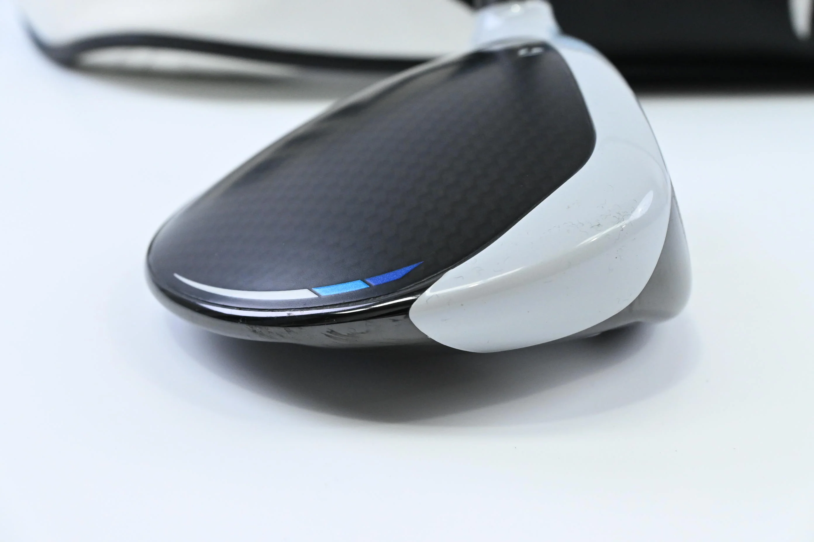 Taylormade SIM2 Ti #3 Wood / 15 Degree / Stiff Flex HZRDUS Smoke Blue RDX 70 - Image 3