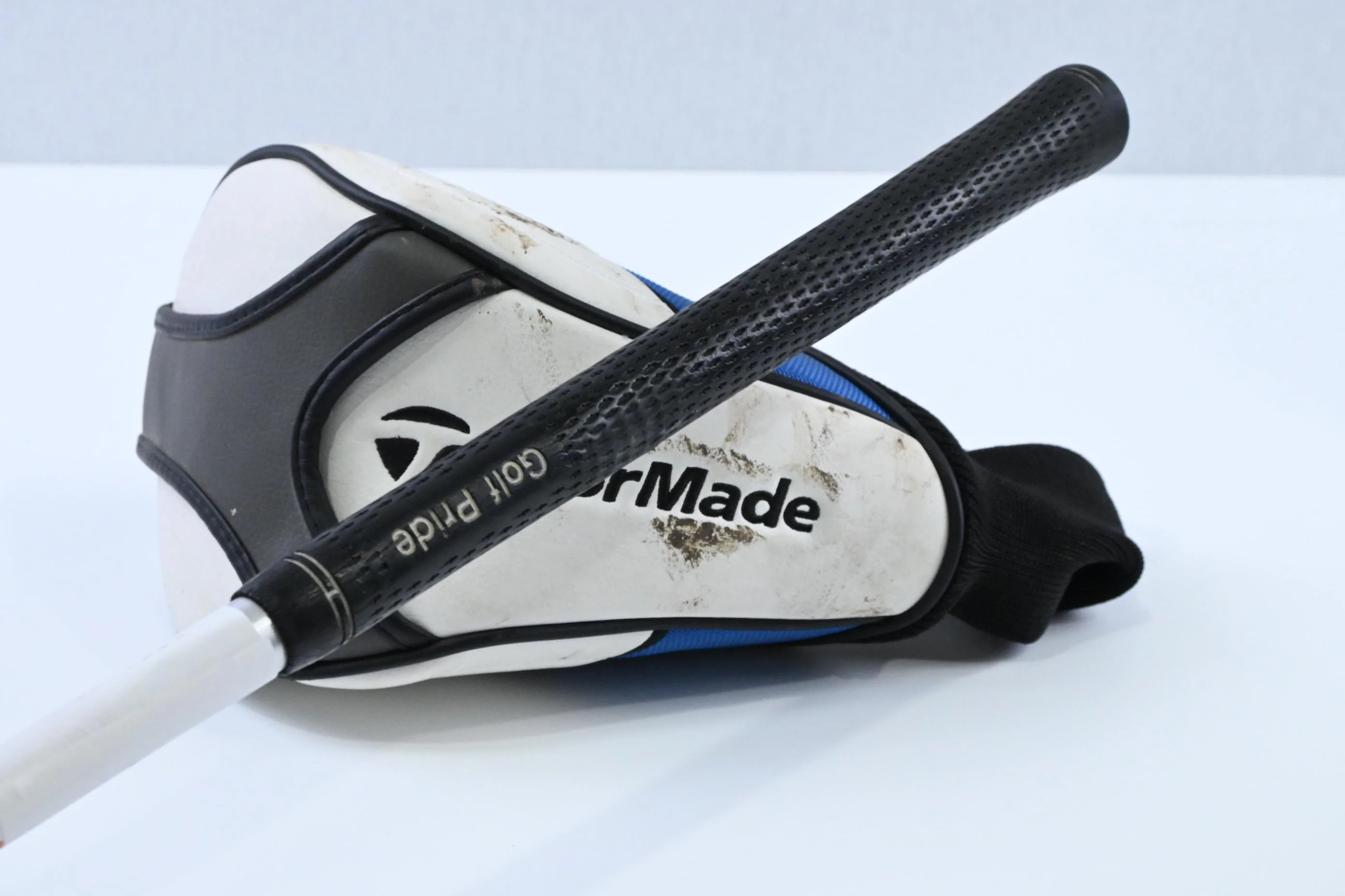 Taylormade SLDR Driver / 10.5 Degree / Stiff Flex Aldila RIP Phenom 55 Shaft - Image 9