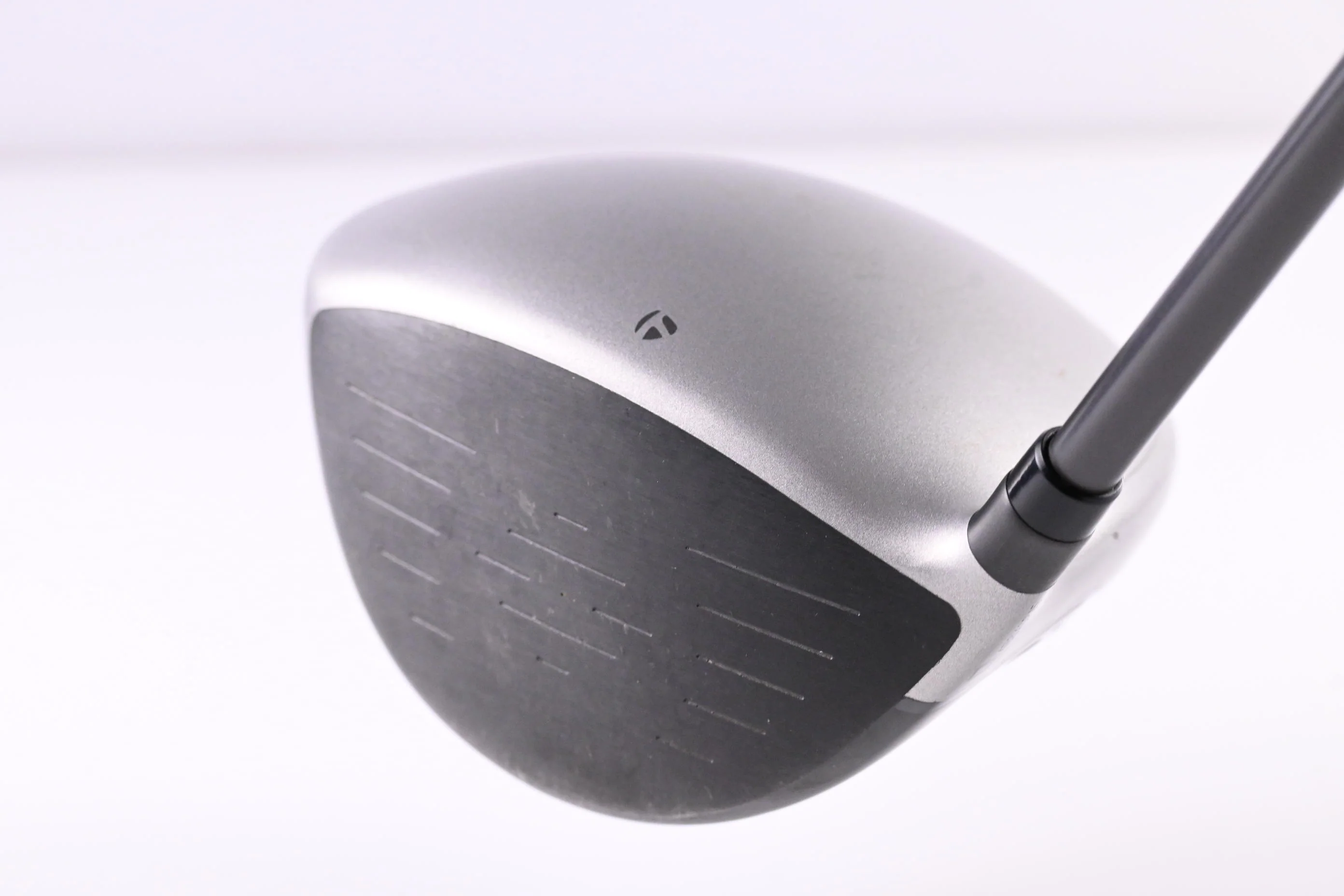 Taylormade SLDR-S Driver / 10 Degree / Stiff Flex Fujikura Speeder 57 Shaft - Image 4