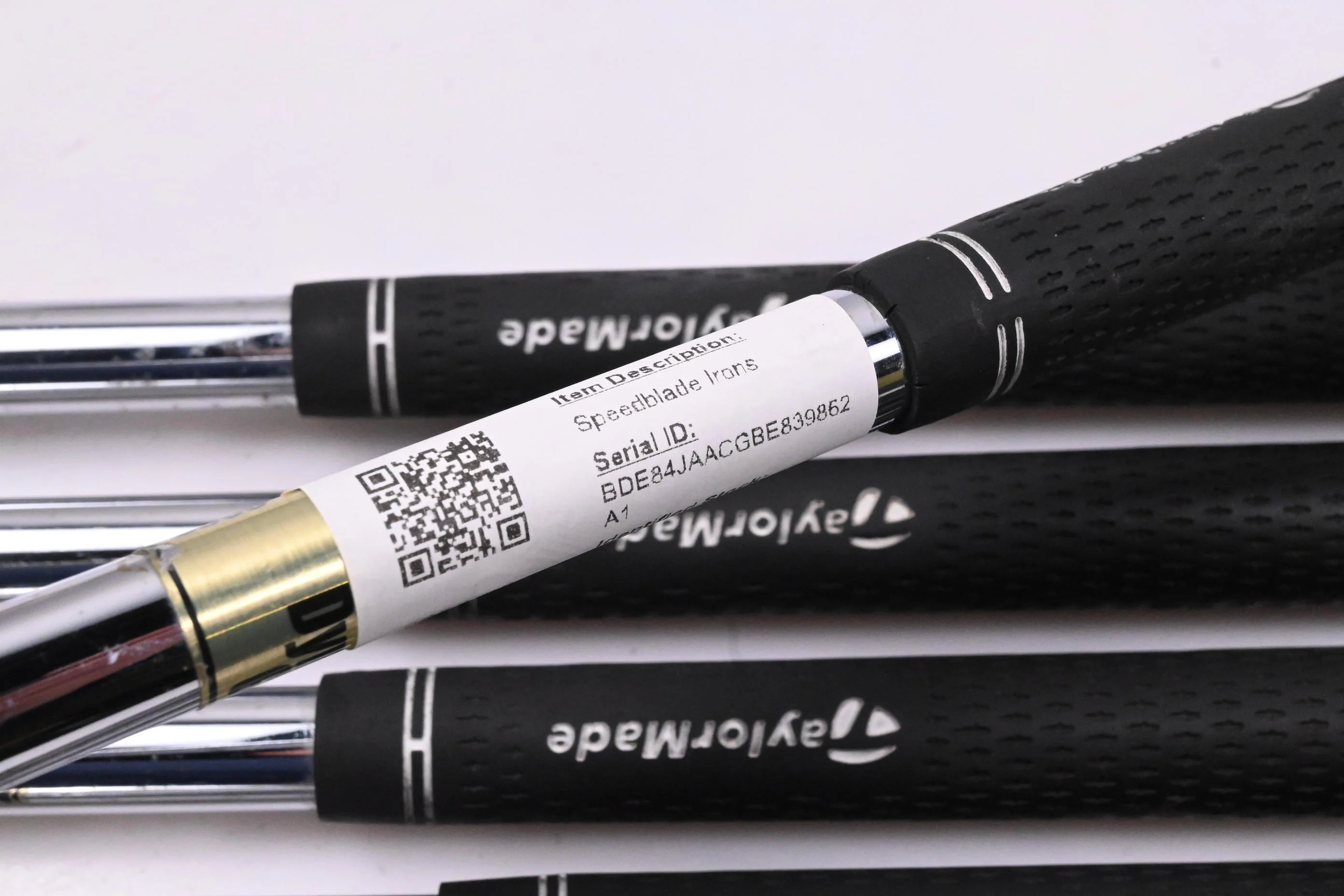 Taylormade Speedblade Irons / 4-PW+SW / Stiff Flex Dynamic Gold S300 Shafts - Image 6