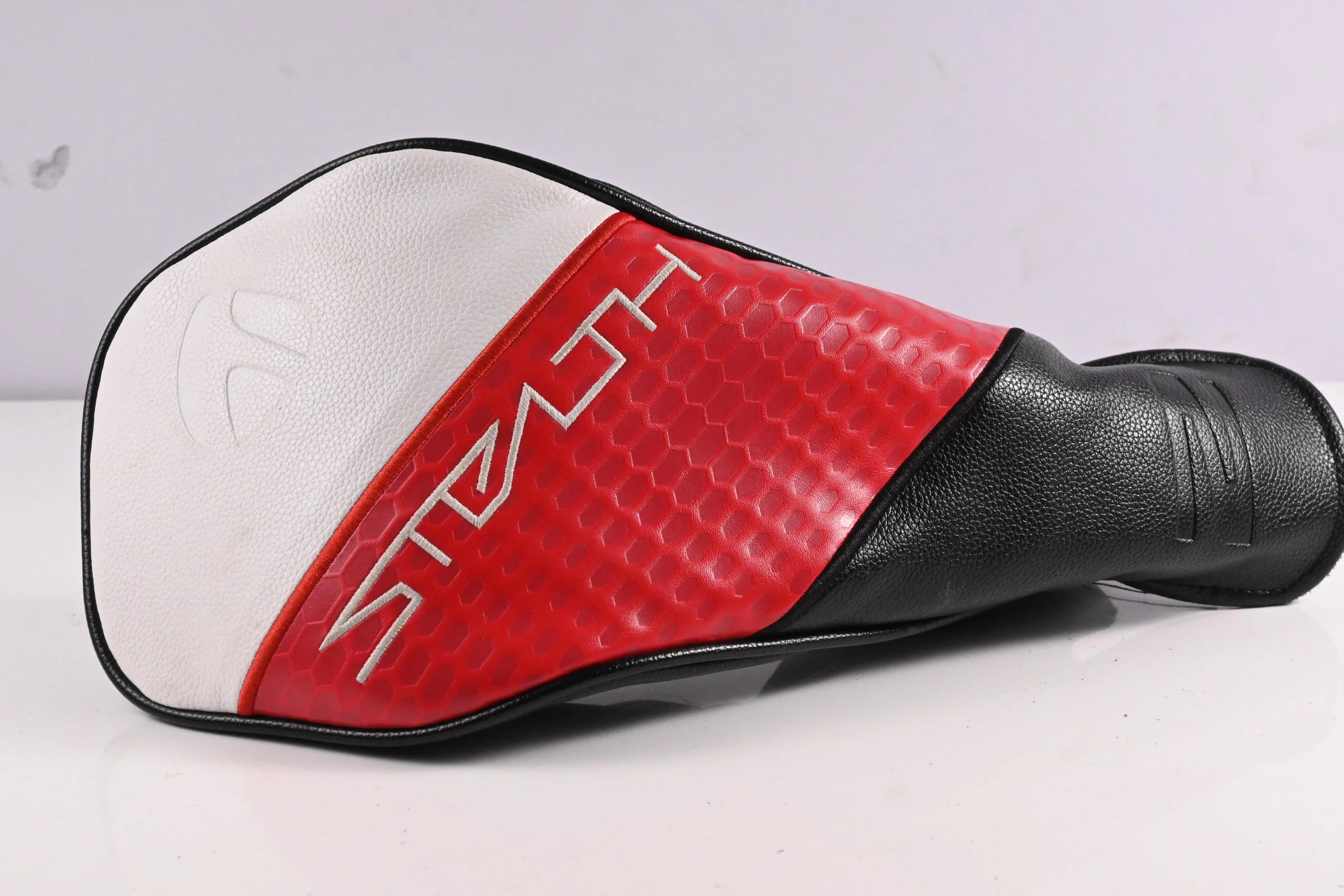 Taylormade Stealth 2 Driver / 9 Degree / Stiff Flex HZRDUS GEN4 Black 70 Shaft - Image 9