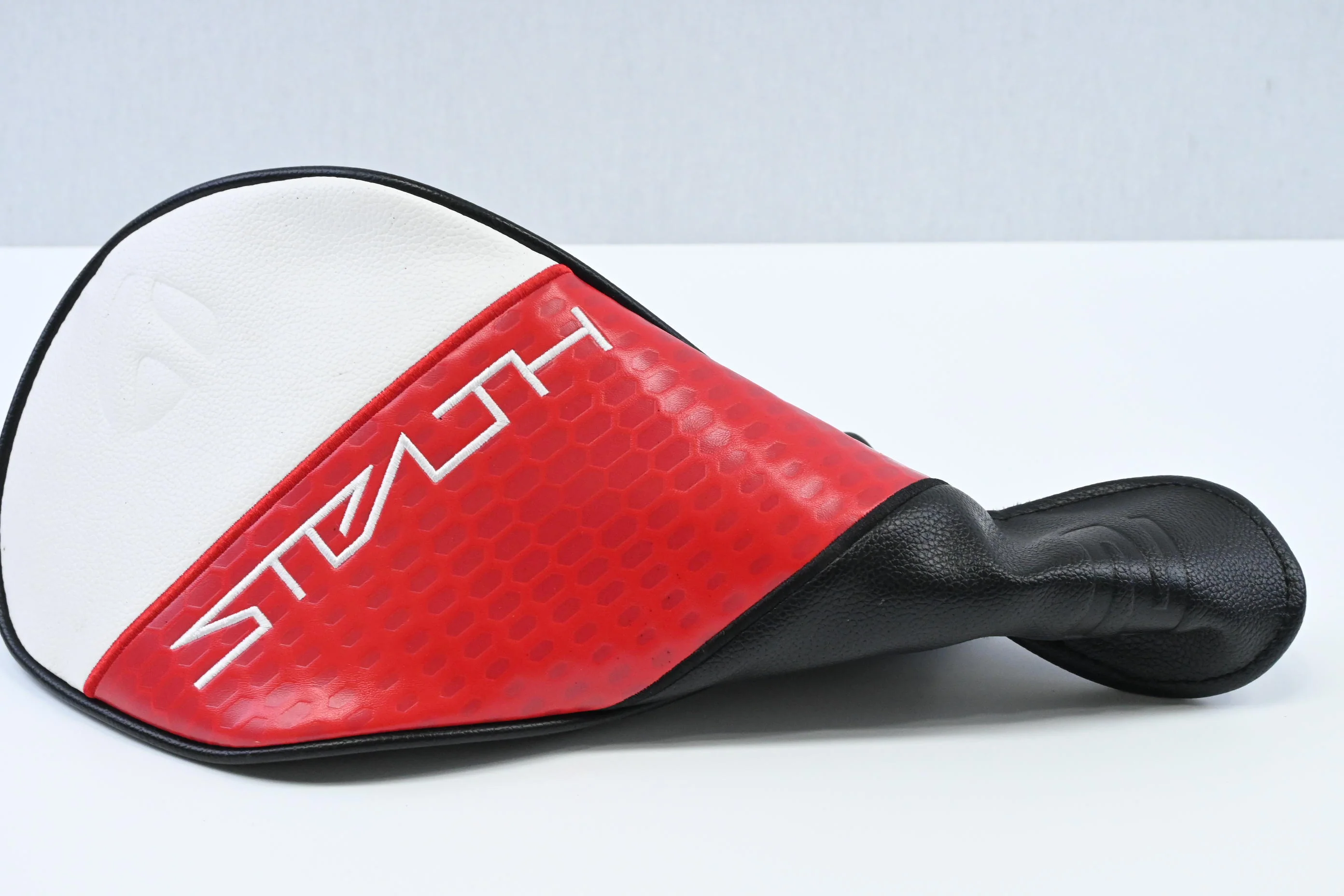 Taylormade Stealth 2 Driver / 10.5 Degree / X-Flex Taylormade Reax Blue 60 Shaft - Image 9