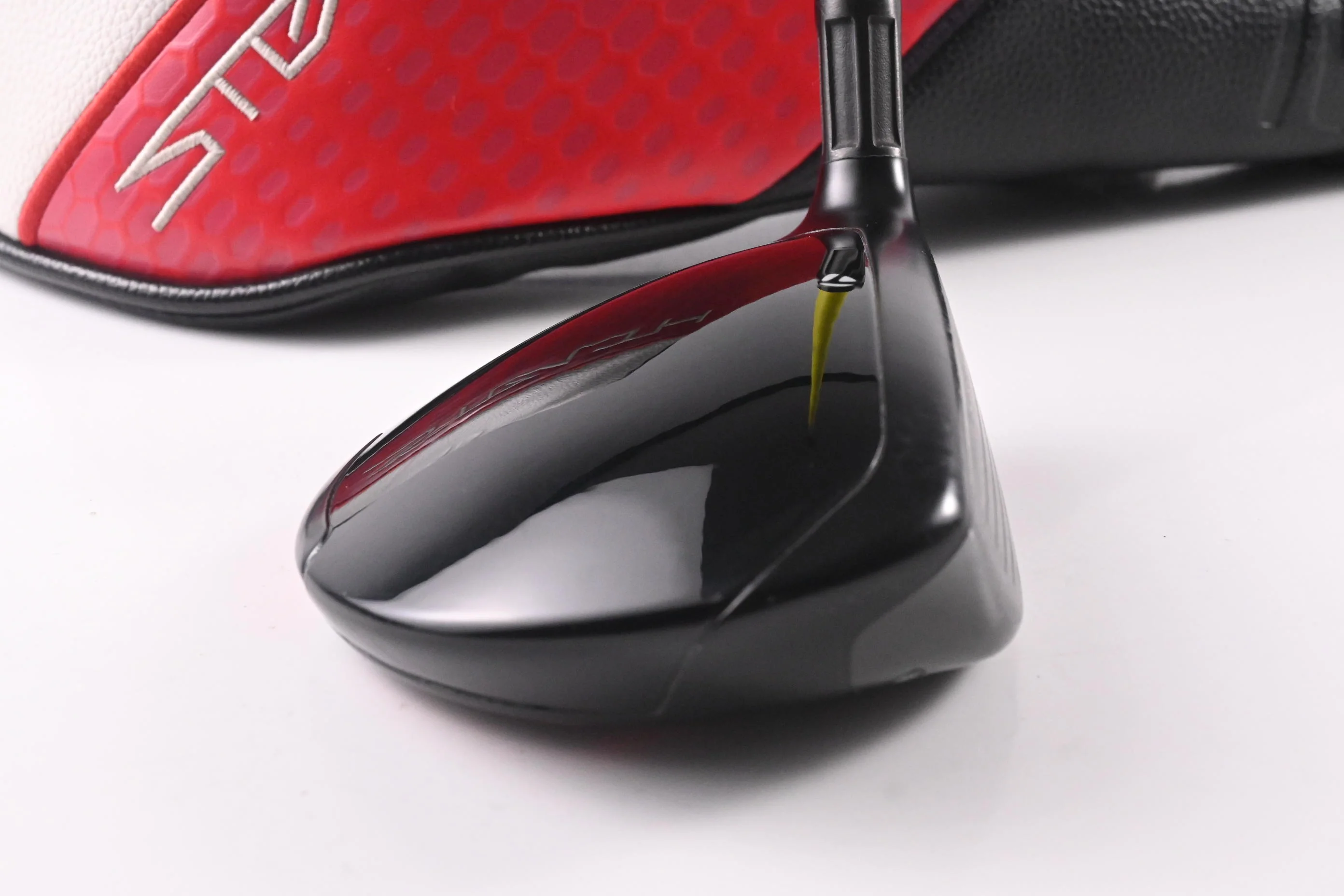 Taylormade Stealth 2 #3 Wood / 15 Degree / Stiff Flex UST Proforce V2 Yellow 7 - Image 3