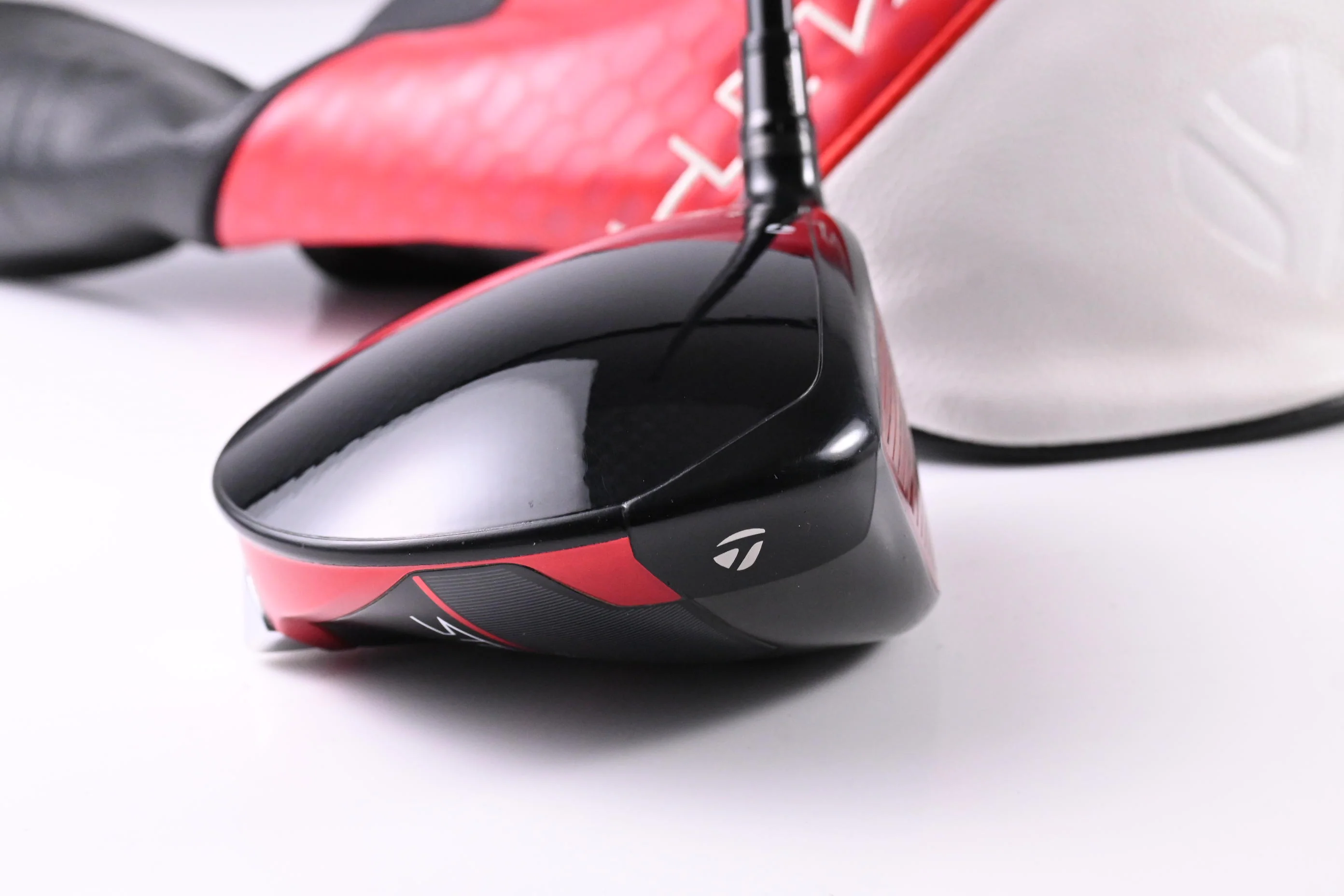 Taylormade Stealth 2 Plus Driver / 9 Degree / Stiff Flex Kai'li Red 60 Shaft - Image 3