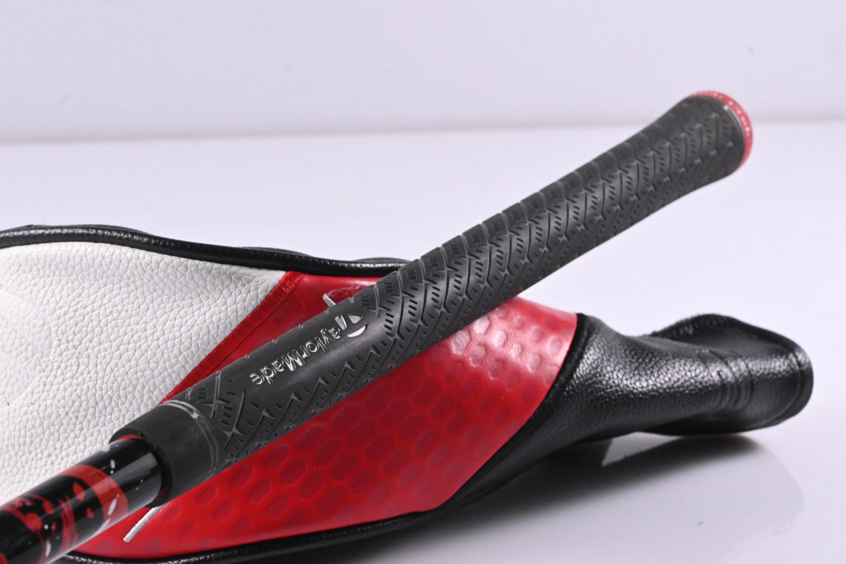 Taylormade Stealth 2 Plus #4 Hybrid / 22 Degree / Regular Kai'li Red 75 Shaft - Image 8