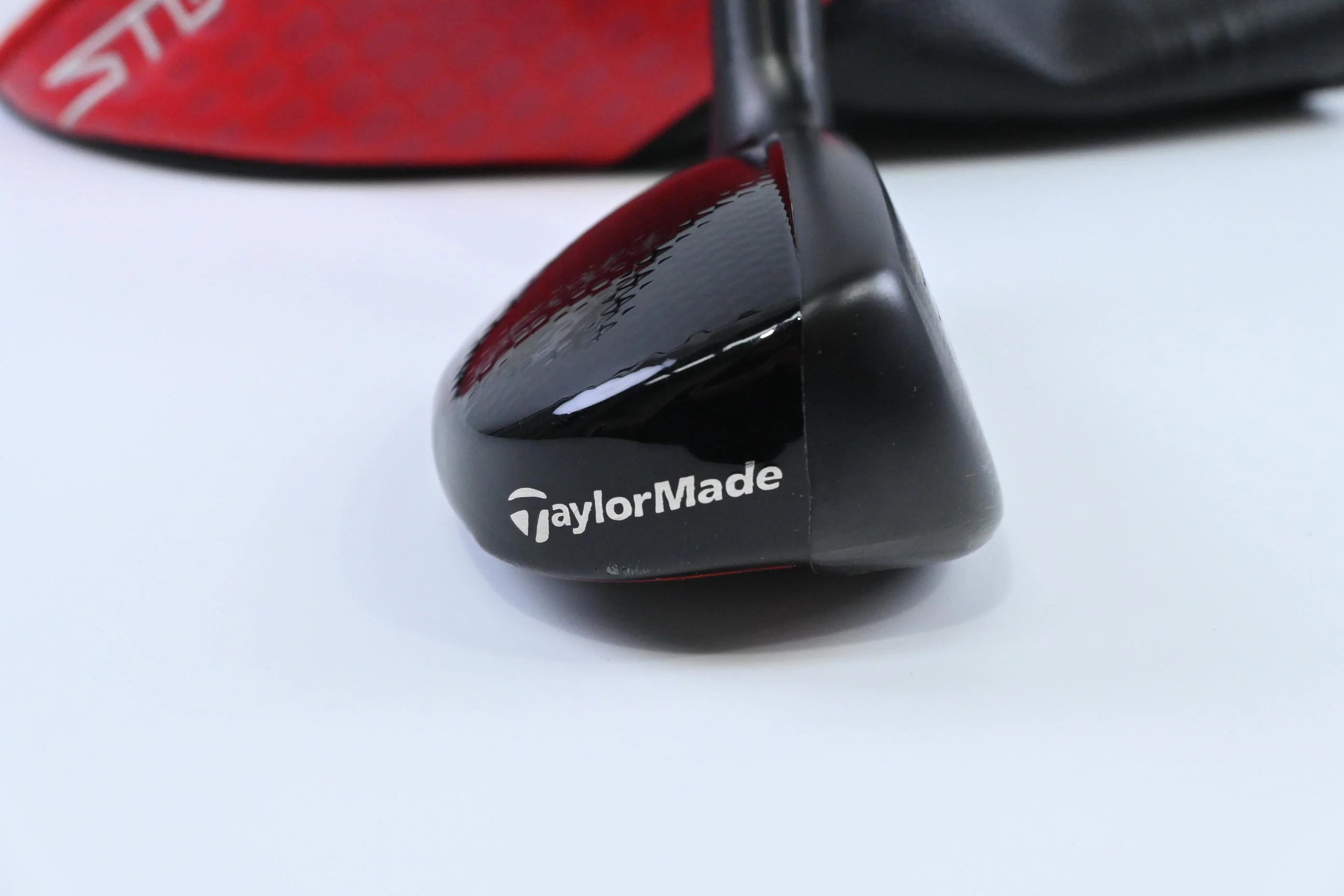 Taylormade Stealth 2 Plus #3 Hybrid / 19.5 Degree / Stiff Flex Kai'li Red 85 - Image 3