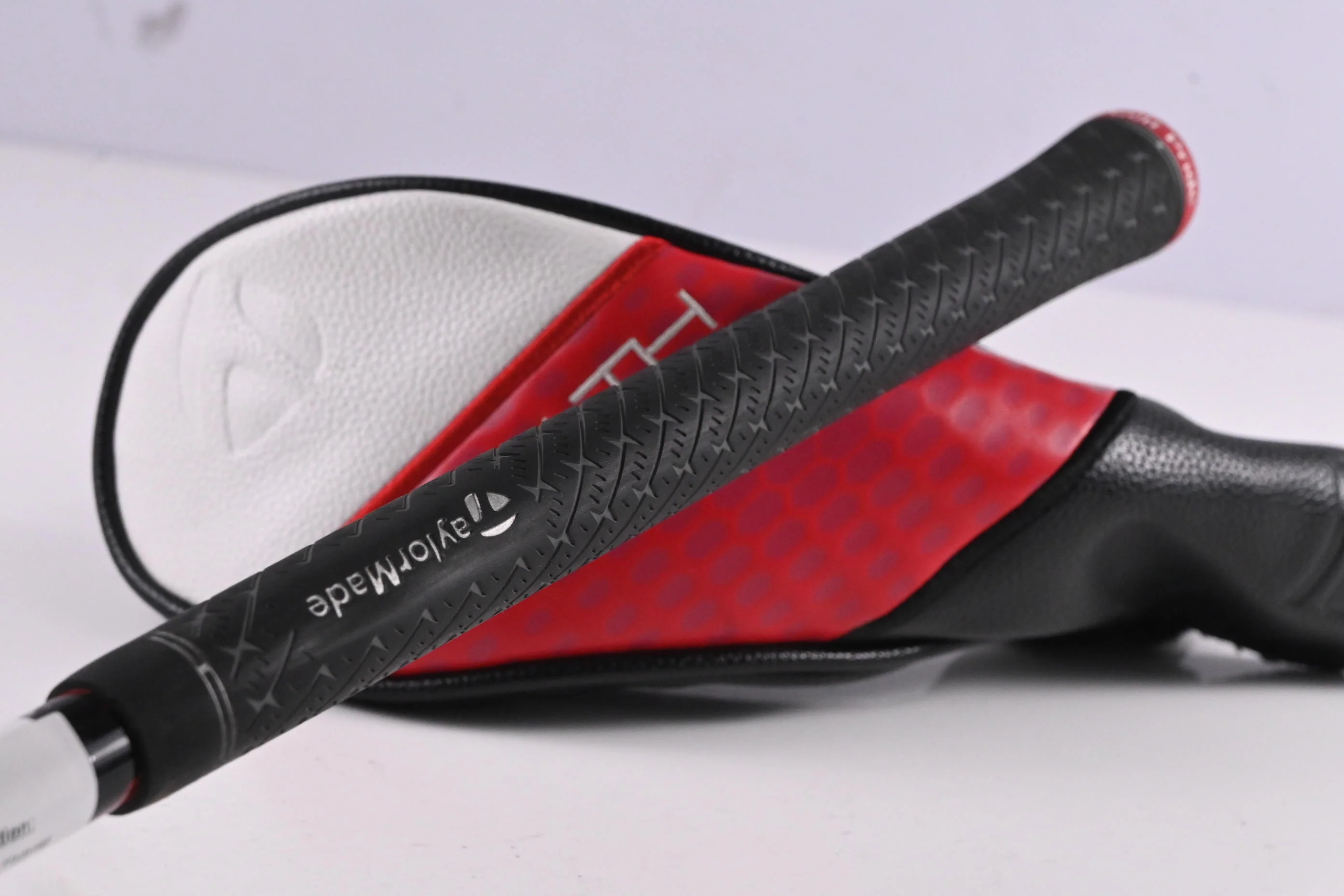 Taylormade Stealth 2 Plus #3 Hybrid / 19.5 Degree / Stiff Flex Kai'li Red 85 - Image 9