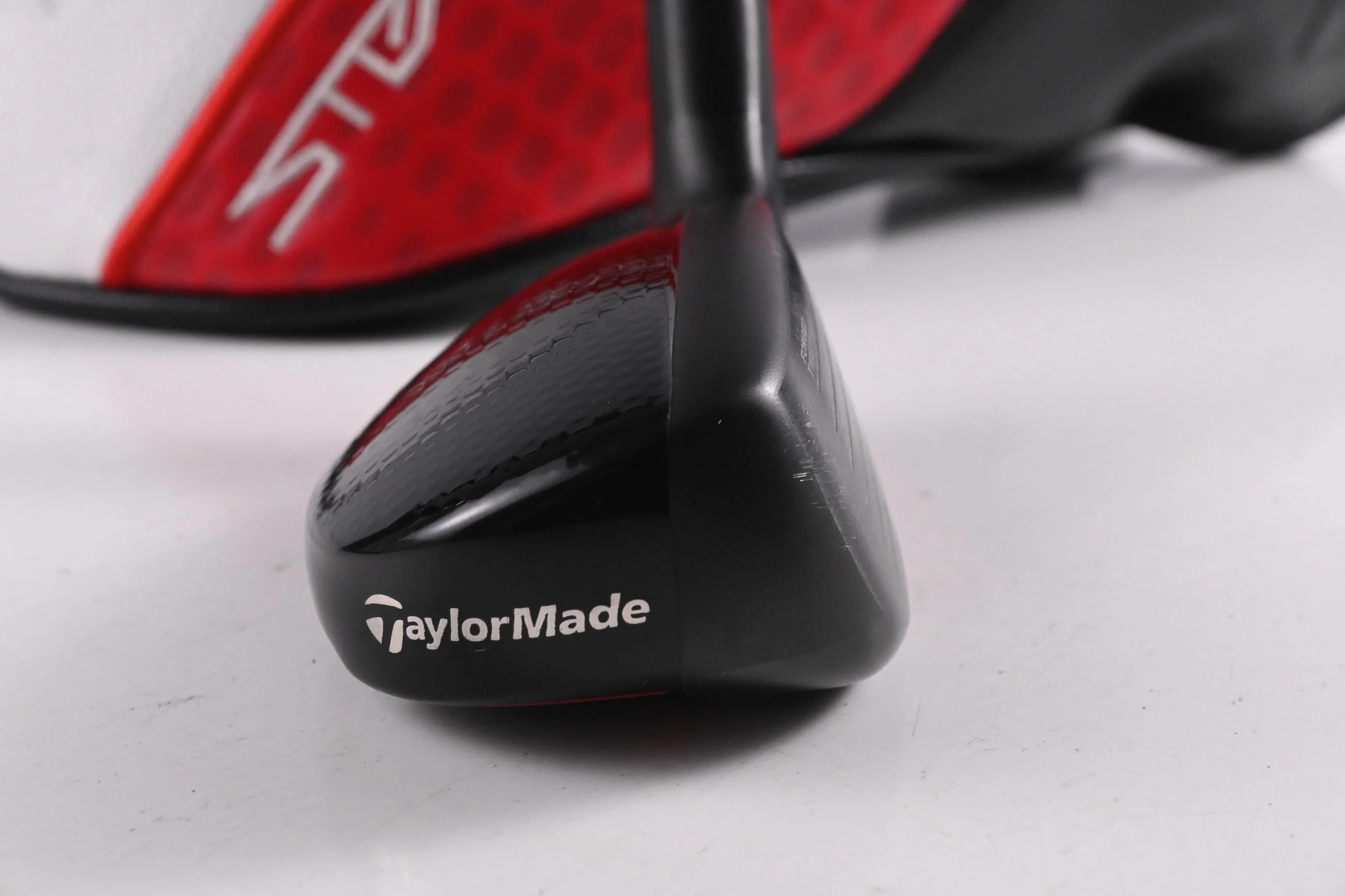Taylormade Stealth 2 Plus #3 Hybrid / 19.5 Degree / Stiff Flex Kai'li Red 85 - Image 3