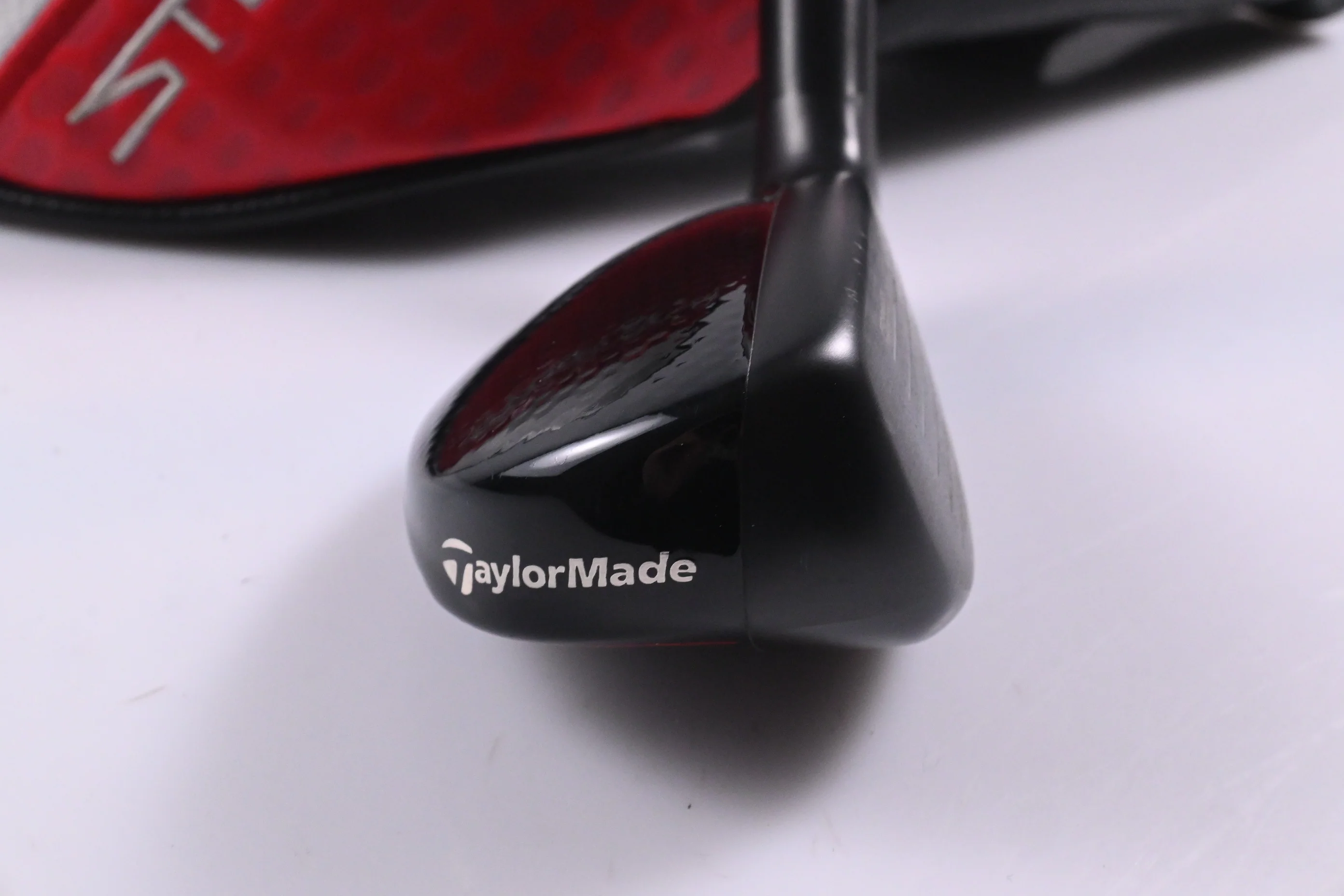 Taylormade Stealth 2 Plus #3 Hybrid / 19.5 Degree / Stiff Flex Kai'Li Red 85 - Image 3