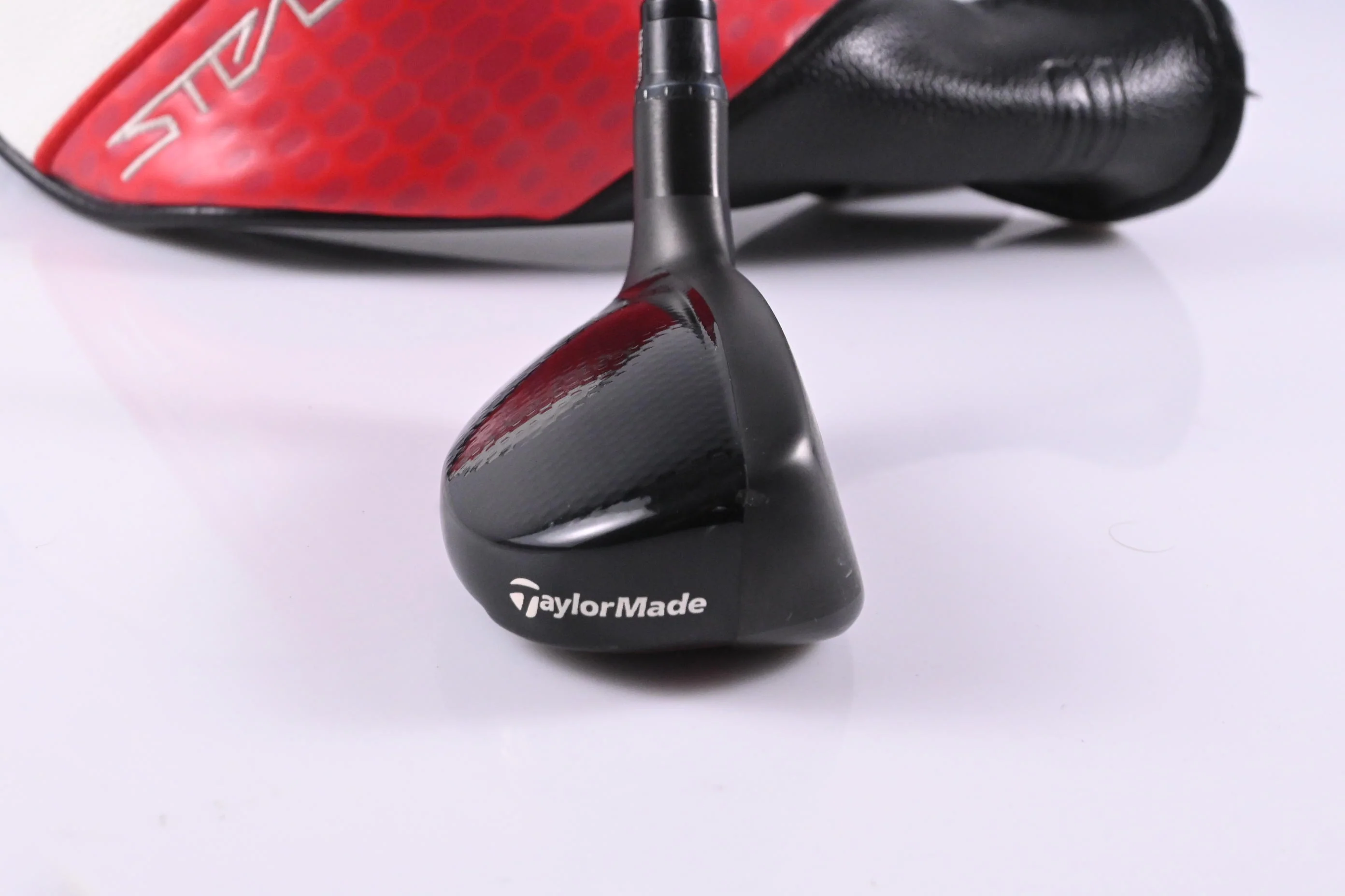 Taylormade Stealth 2 Plus #3 Hybrid / 19.5 Degree / Stiff Flex Kai'li Red 85 Shaft - Image 3