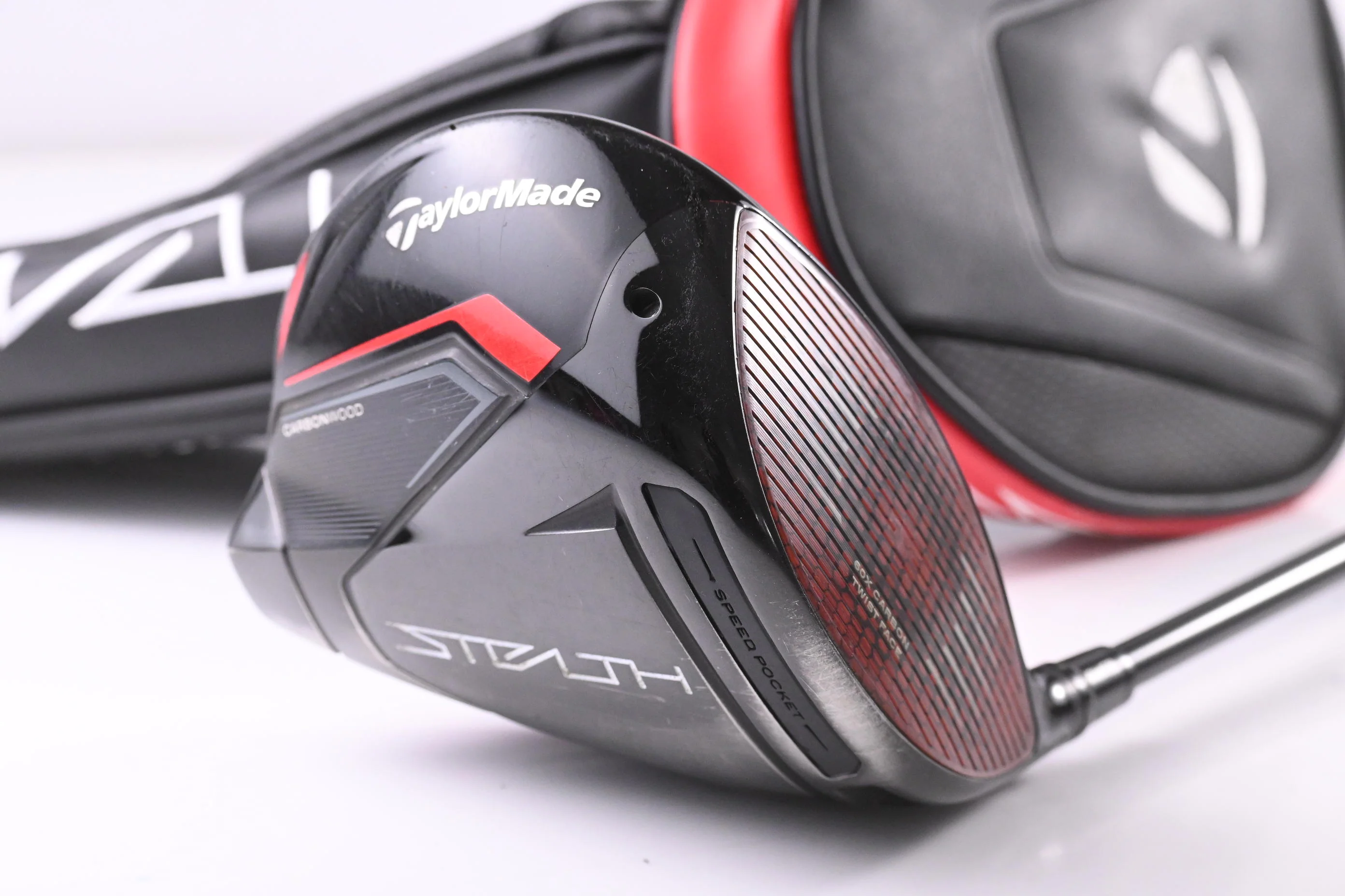 Taylormade Stealth Driver / 10.5 Degree / Regular Flex Fujikura Air Speeder 45