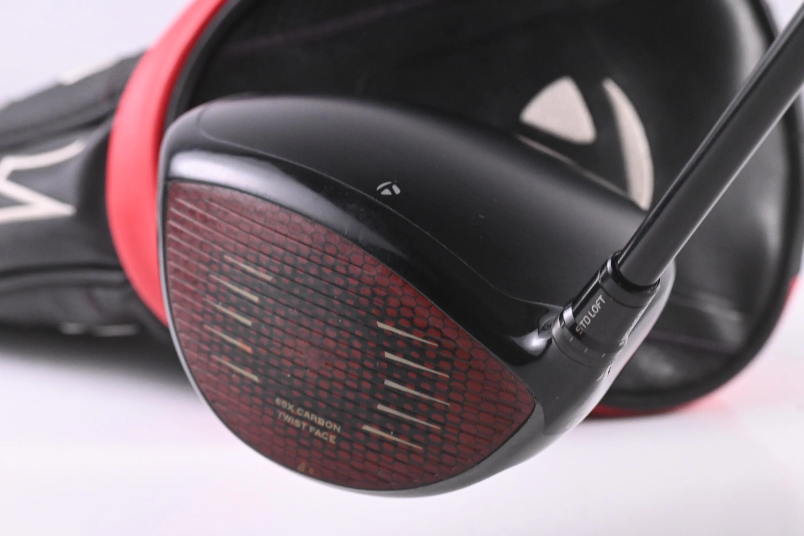Taylormade Stealth Driver / 9 Degree / Regular Flex HZRDUS Smoke RDX Red 60 Shaft - Image 4
