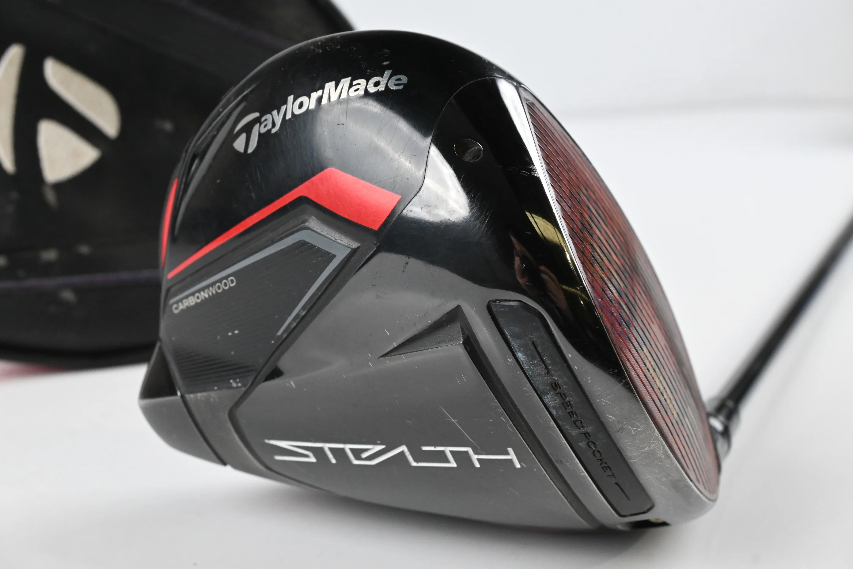 Taylormade Stealth Driver / 10.5 Degree / X-Flex Kai'li White 70 Shaft