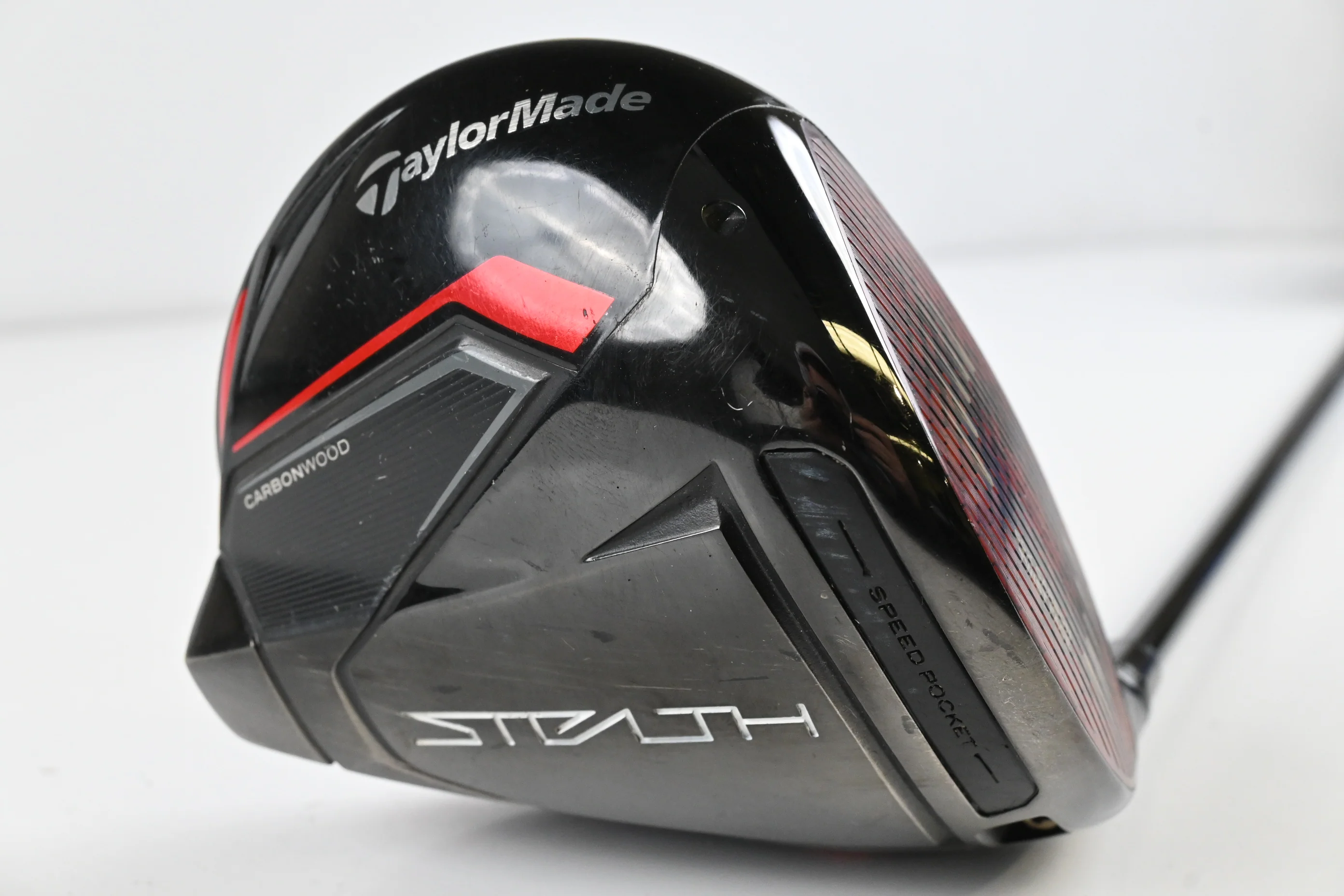 Taylormade Stealth Driver / 10.5 Degree / Stiff Flex Hzrdus Smoke Red RDX 60