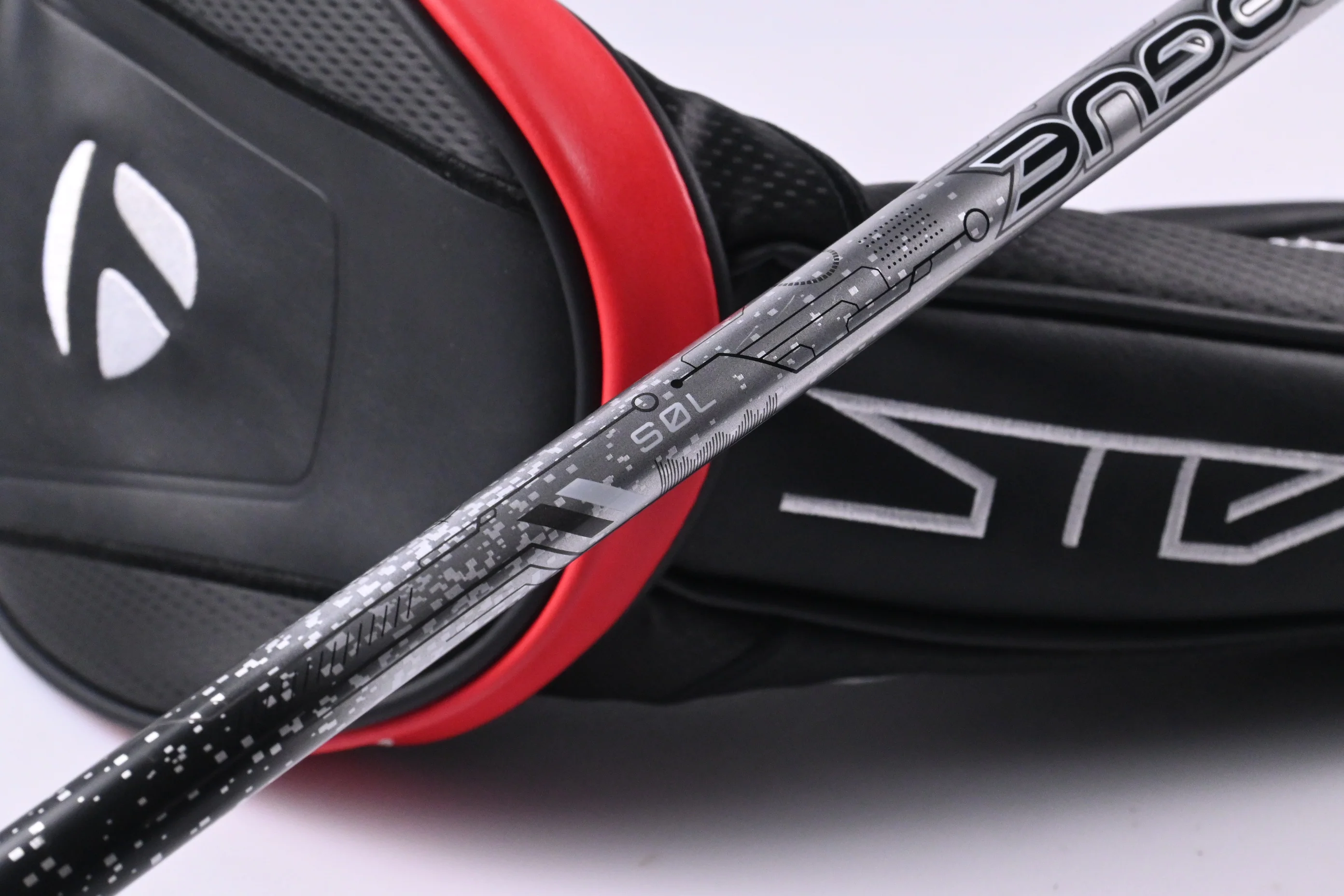Taylormade Stealth HD Driver / 9 Degree / Stiff Flex Aldila Rogue Silver 70 Shaft - Image 6