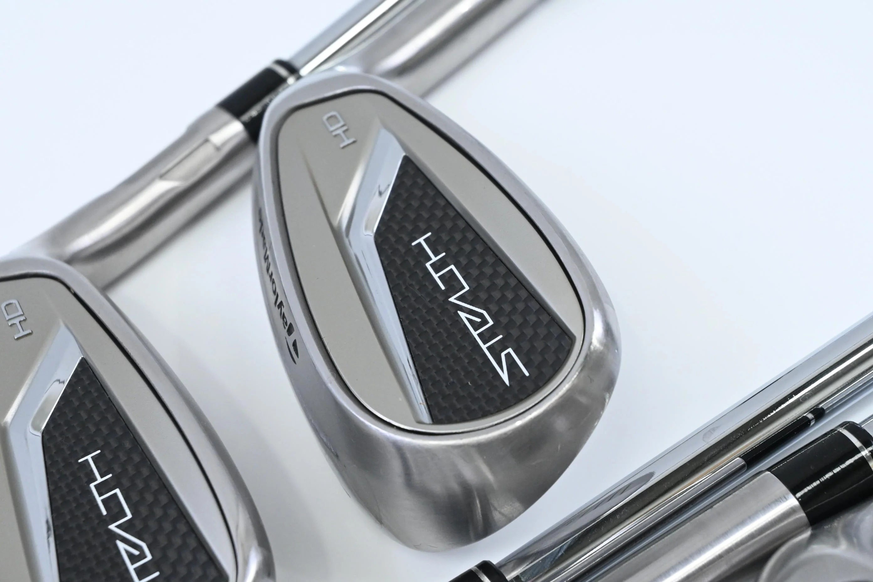 Taylormade Stealth HD Irons / 8-PW+AW+SW / Regular Flex KBS Tour Lite Shafts