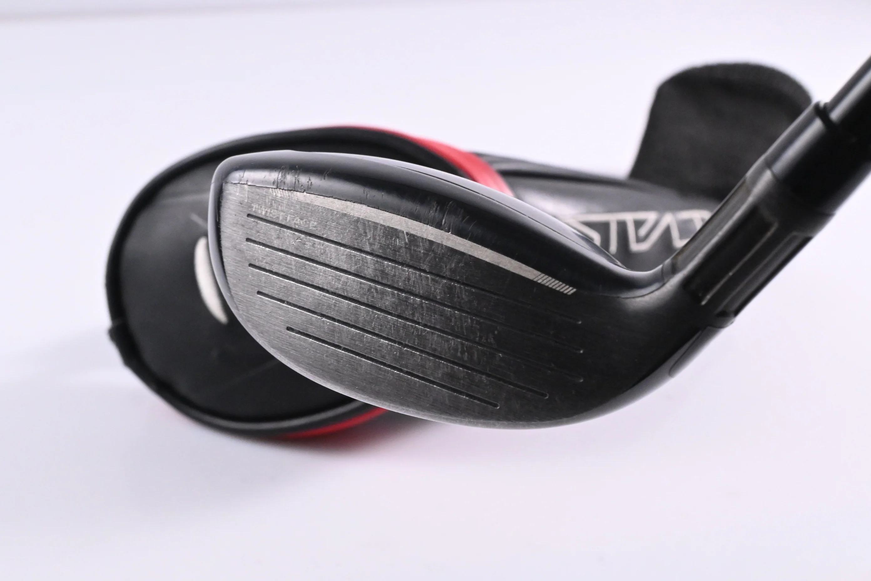 Taylormade Stealth #3 Hybrid / 19 Degree / Stiff Flex Fujikura Ventus Red 7 - Image 4