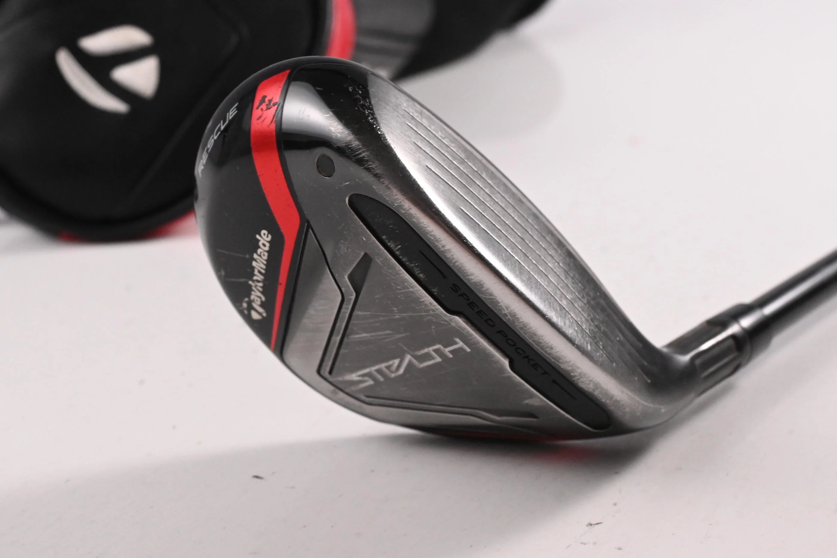 Taylormade Stealth #4 Hybrid / 22 Degree / Regular Flex Ventus Red 6 Shaft