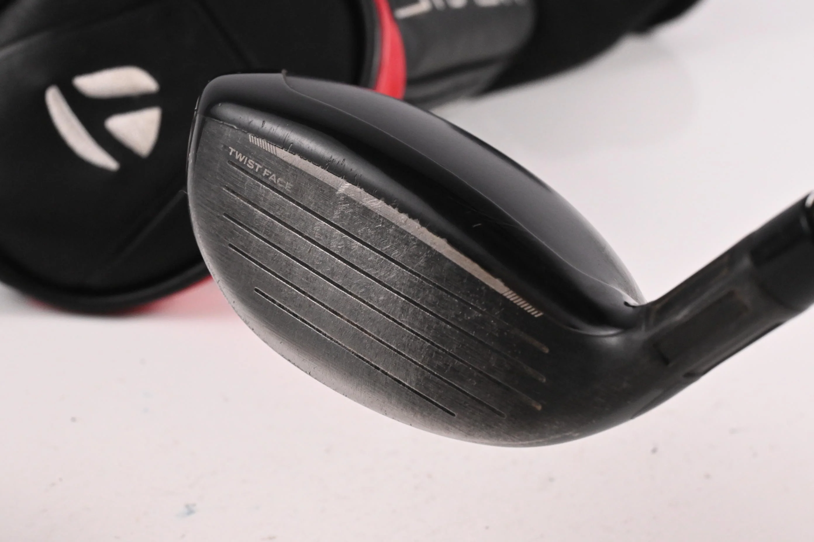 Taylormade Stealth #4 Hybrid / 22 Degree / Regular Flex Ventus Red 6 Shaft - Image 4